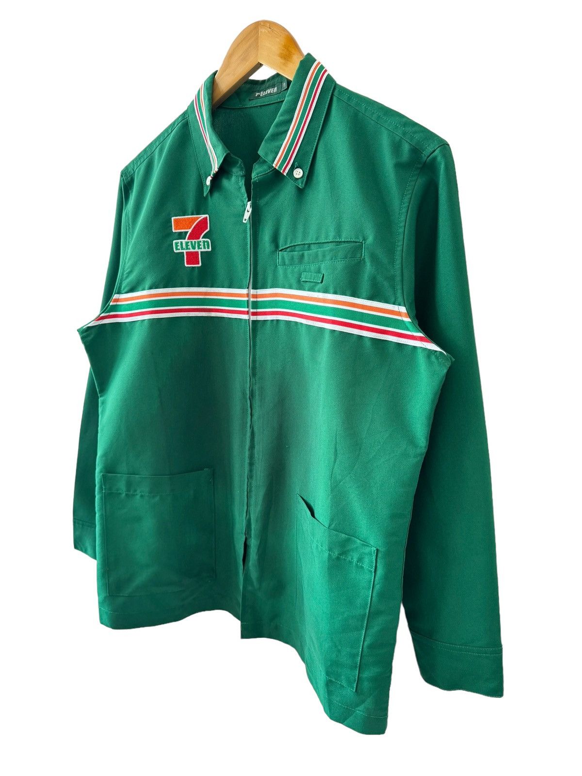 Japanese Brand Vintage 7-Eleven Uniform Jacket/Shirt Zip Up Size US M / EU 48-50 / 2 - 4 Thumbnail