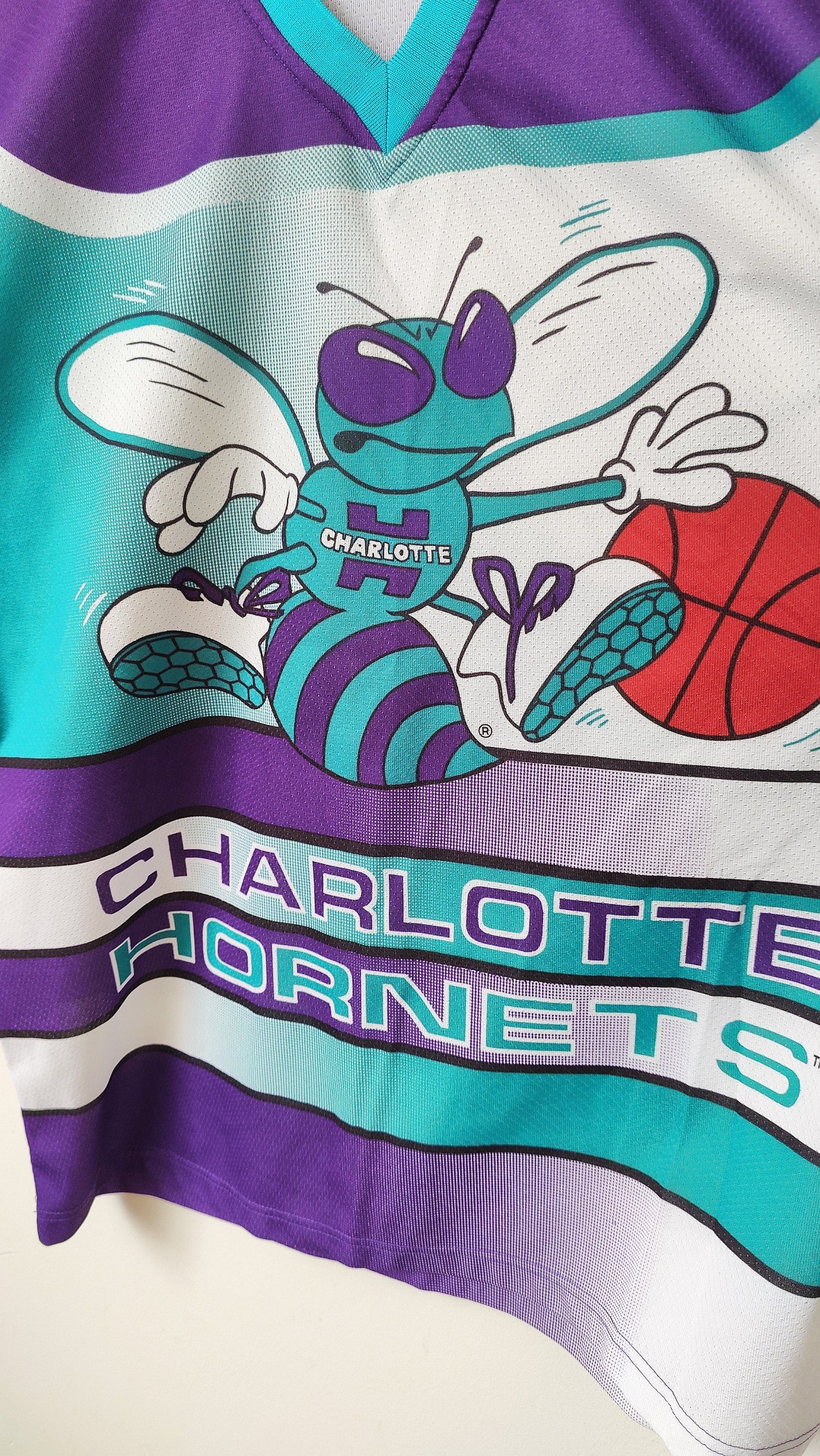 Starter RARE Charlotte Hornets Starter Vintage 90s Full Print Jersey Size US L / EU 52-54 / 3 - 4 Thumbnail