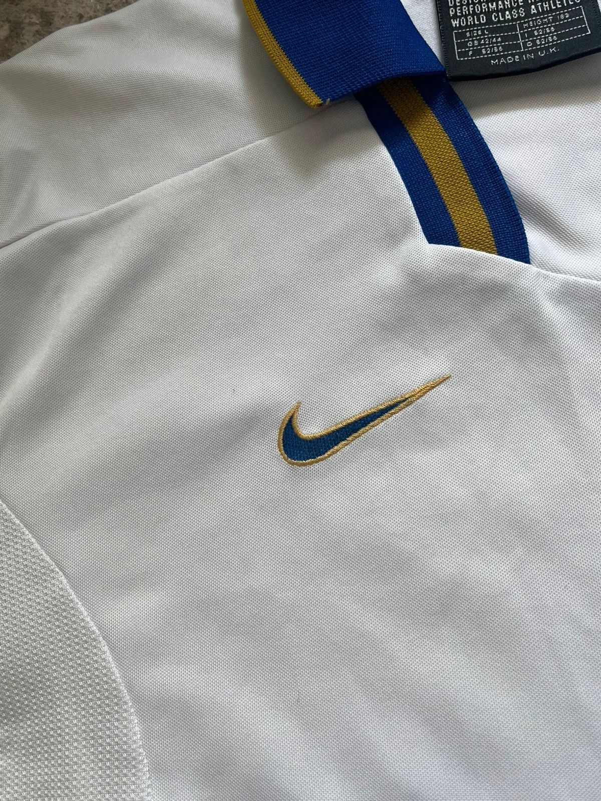 Nike Nike Italia Fedirazione Italiana Giuoco Calcio 1996-1997 Size US L / EU 52-54 / 3 - 8 Thumbnail