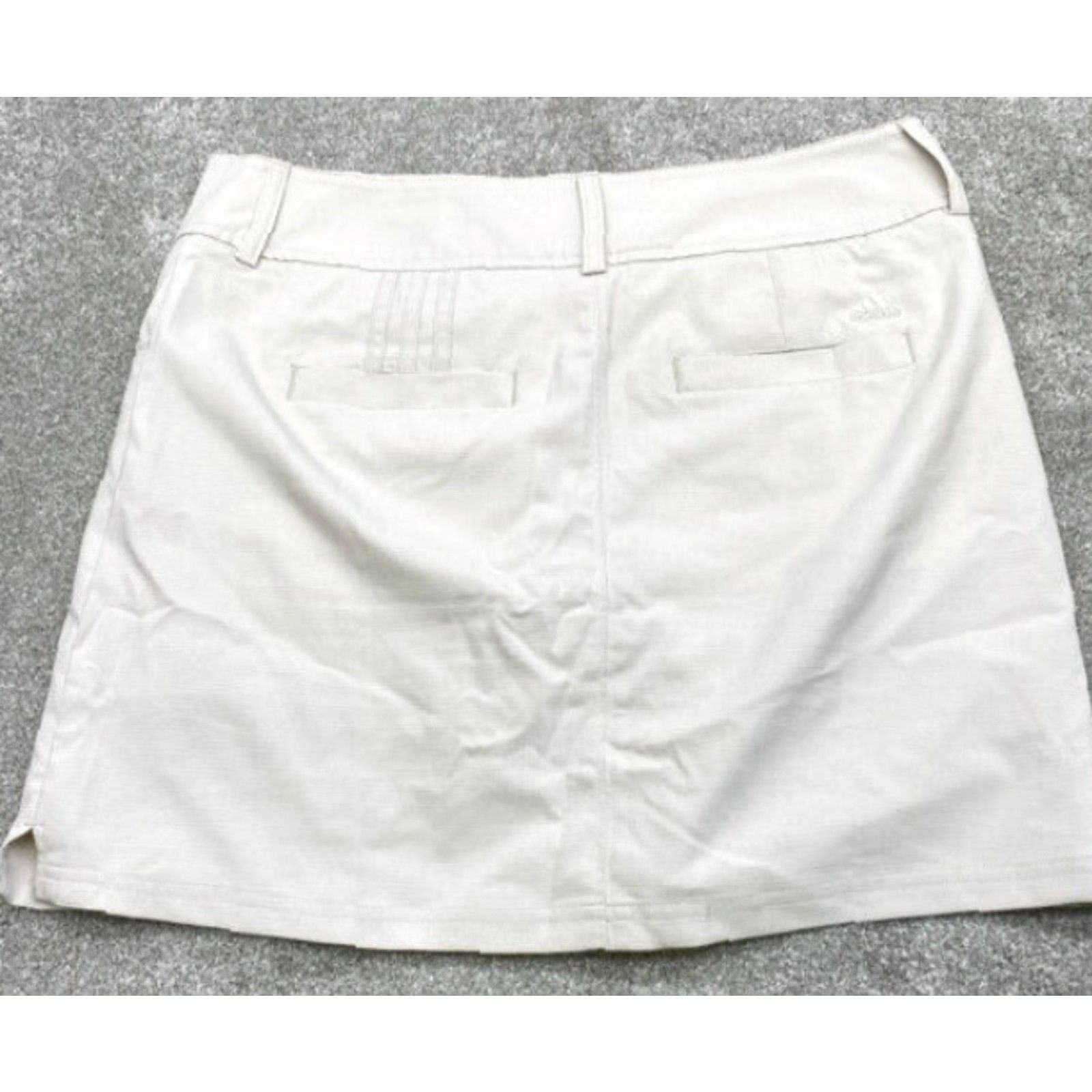 Adidas Adidas Skort Women’s 8 Ivory ClimaCool Golf Short Skort Pockets Casual Tennis Nike? Wait. Size 30" / US 8 / IT 44 - 7 Thumbnail