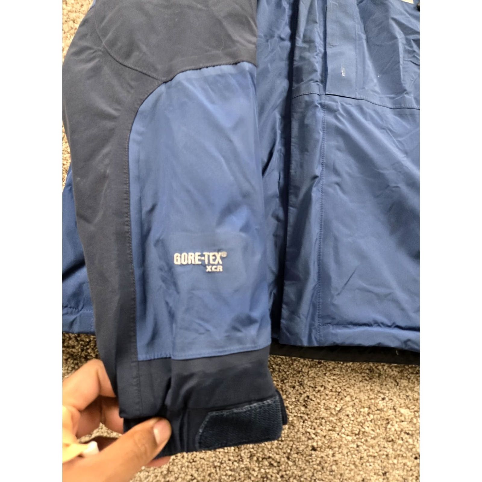 The North Face VINTAGE The North Face Summit Series Jacket XL Mens Blue Gore-Tex XCR Lined Jacket Size US XL / EU 56 / 4 - 3 Thumbnail