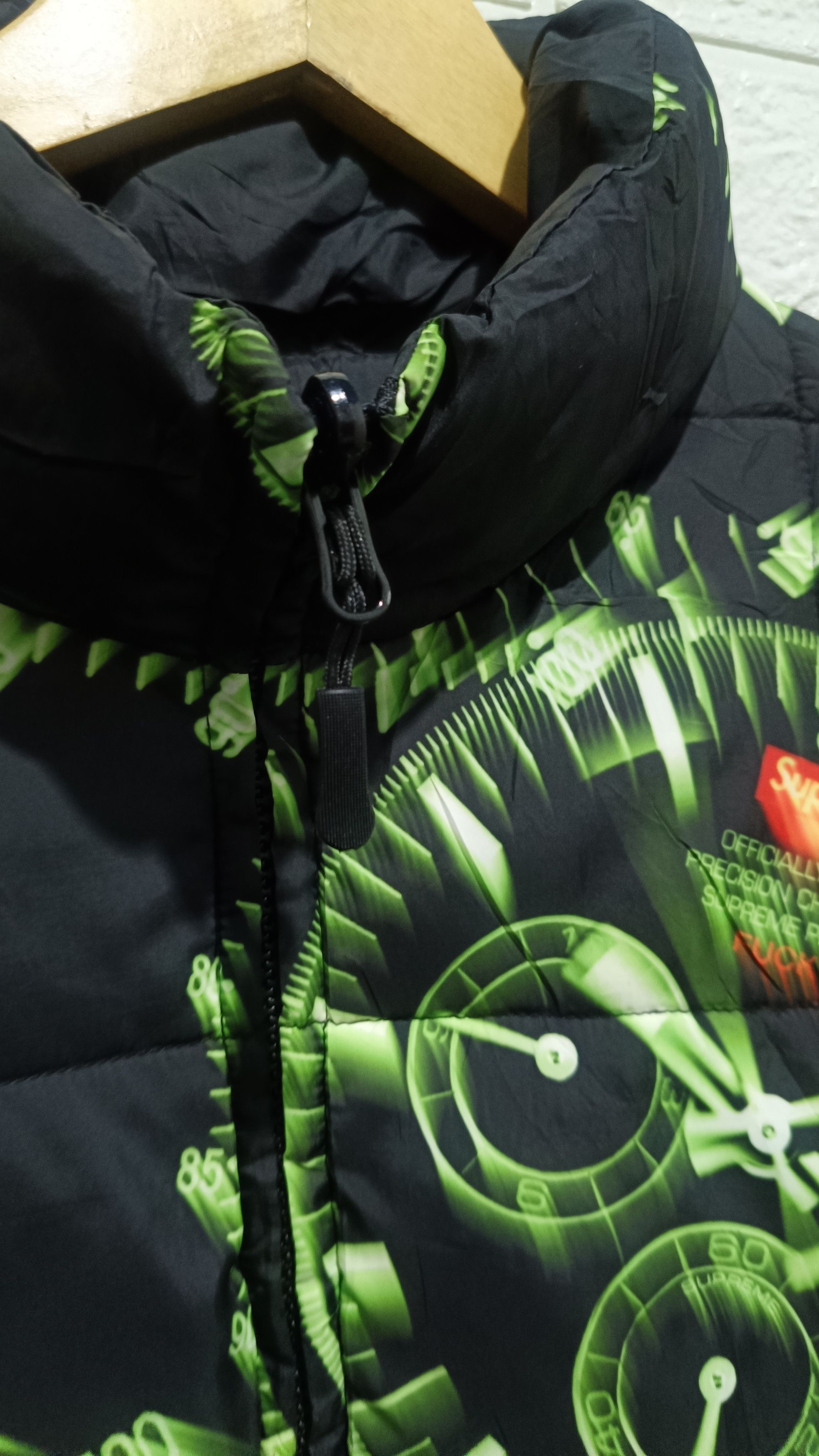 Supreme Supreme watches reversible jacket Size US S / EU 44-46 / 1 - 5 Thumbnail
