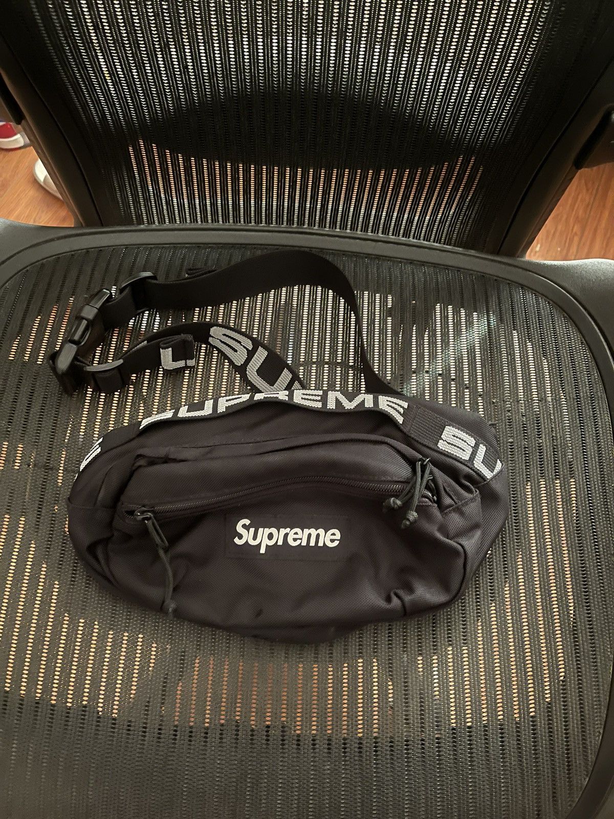 Supreme Supreme ss18 18ss 3m waist bag black Grailed