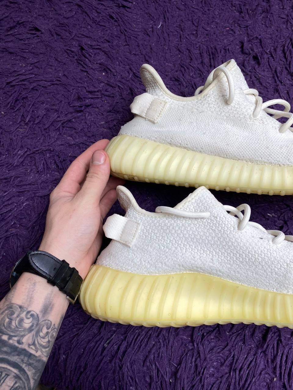 Adidas Adidas Yeezy Boost 350 V2 Cream Triple White Low Sneakers Size US 10.5 / EU 43-44 - 7 Thumbnail