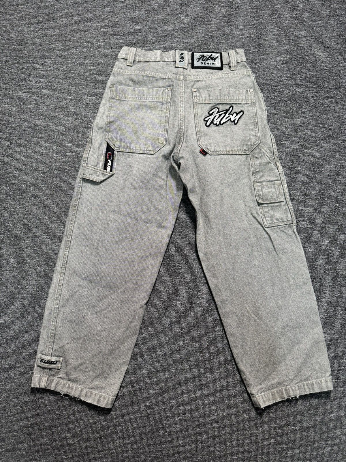 Fubu FUBU Girls Size 14 26x26 Gray Carpenter Cargo Jeans Y2K Size 26" / US 2 / IT 38 - 2 Thumbnail