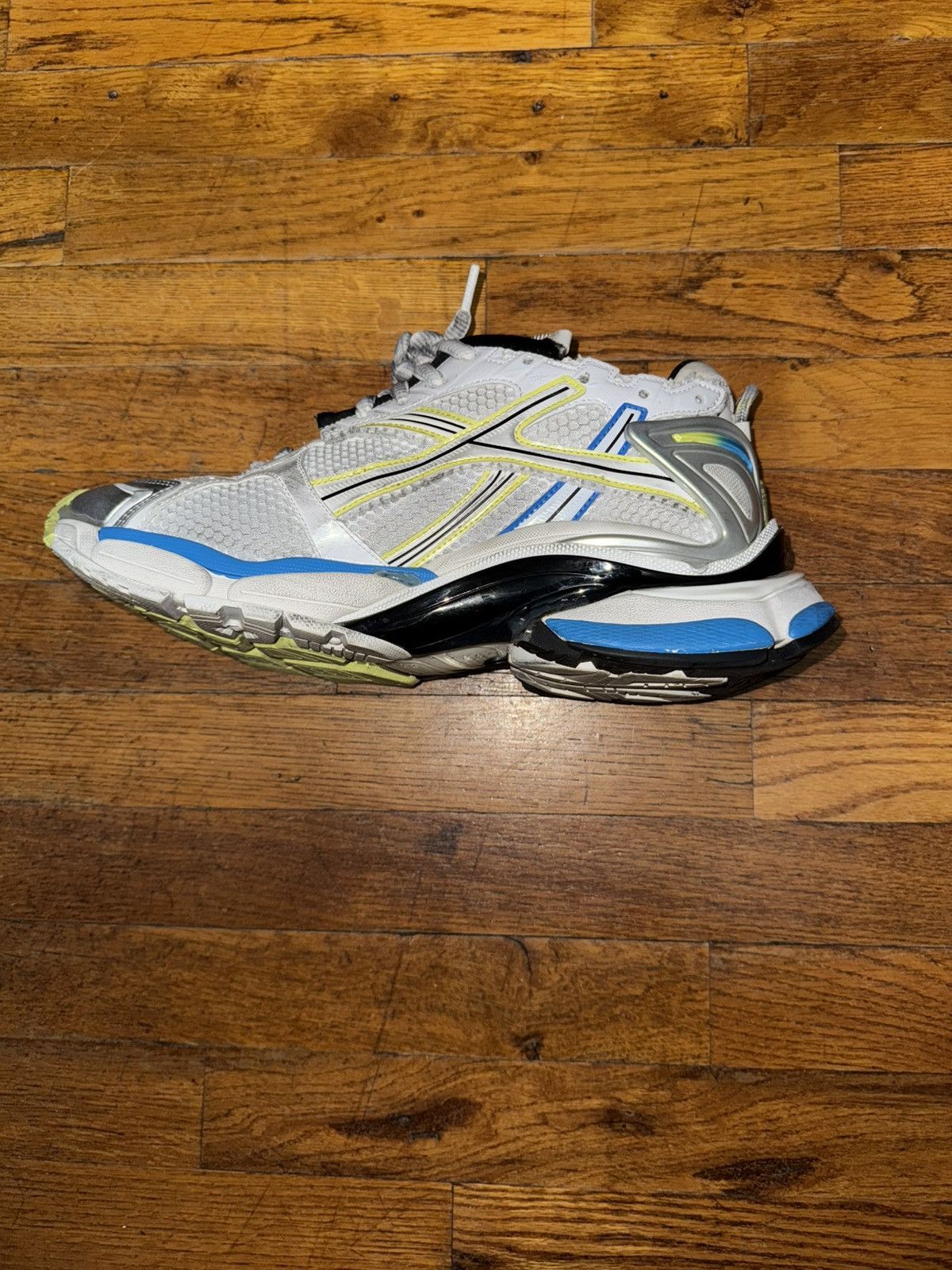 Balenciaga × Designer Balenciaga Size US 11 / EU 44 - 10 Thumbnail