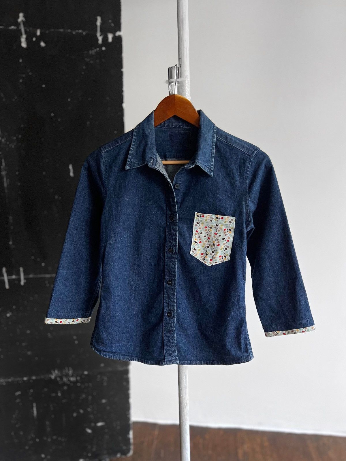 Levi's × Levi's Vintage Clothing × Vintage Levis Womens Vintage Button Blue Denim Jean Shirt Size S / US 4 / IT 40 - 1 Thumbnail