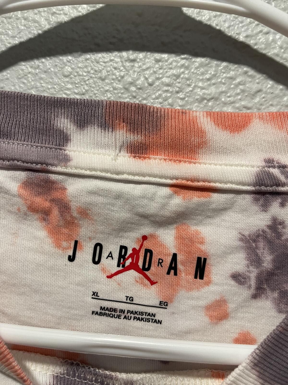 Jordan Brand Jordan Men's Tie-Dye Active T-Shirt XL Size US XL / EU 56 / 4 - 4 Thumbnail
