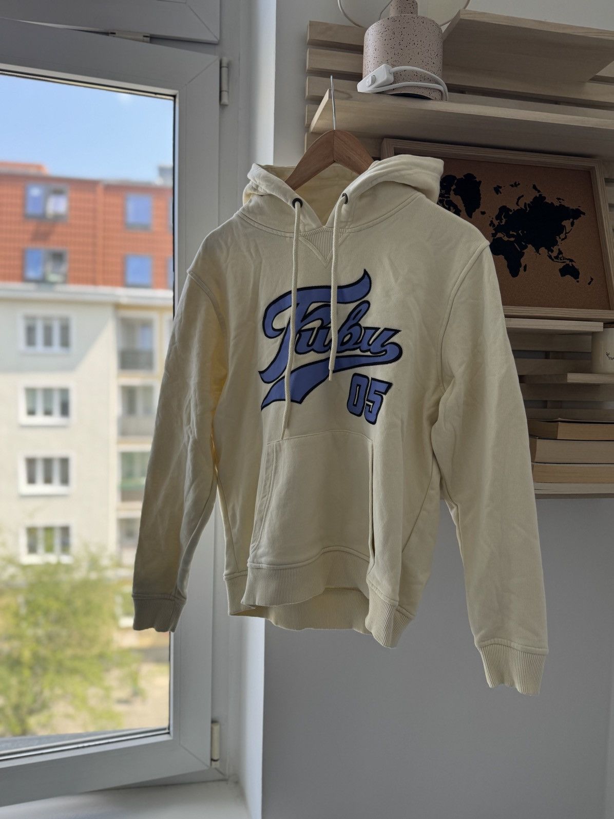 Fubu Fubu Hoodie 05 Big Logo Beige Vintage Size US S / EU 44-46 / 1 - 2 Thumbnail
