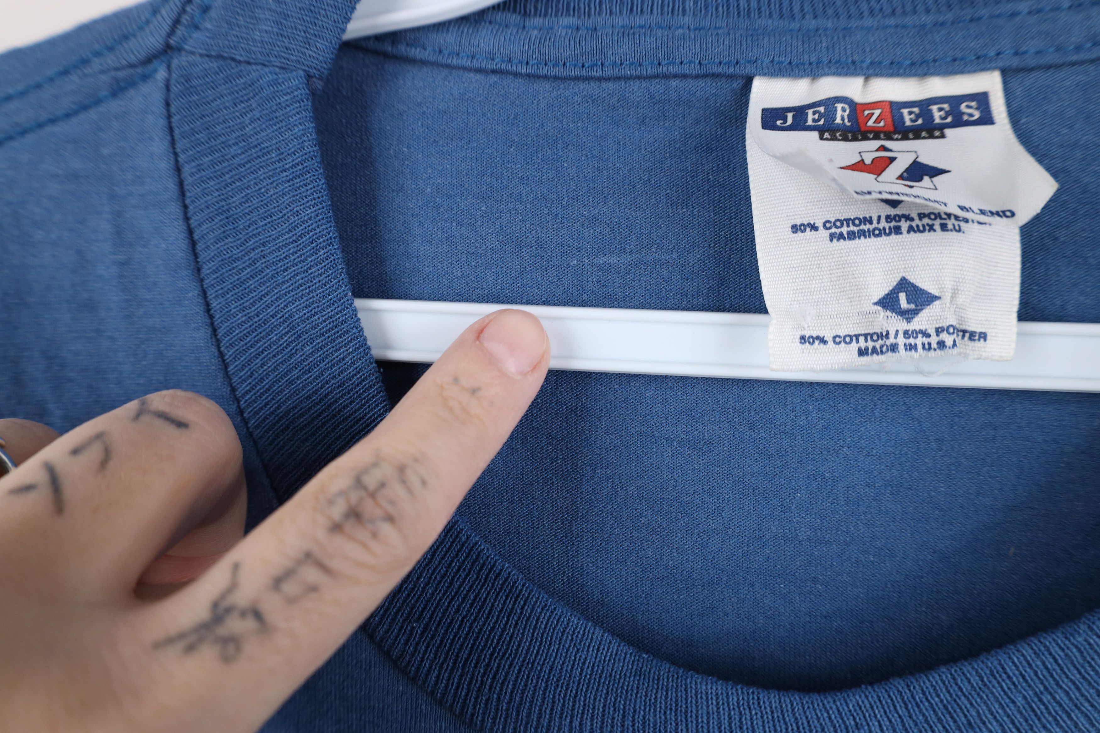 Vintage Vintage 90s Streetwear Heavy Off 3/4 Sleeve T-Shirt Blue USA Size US L / EU 52-54 / 3 - 6 Thumbnail