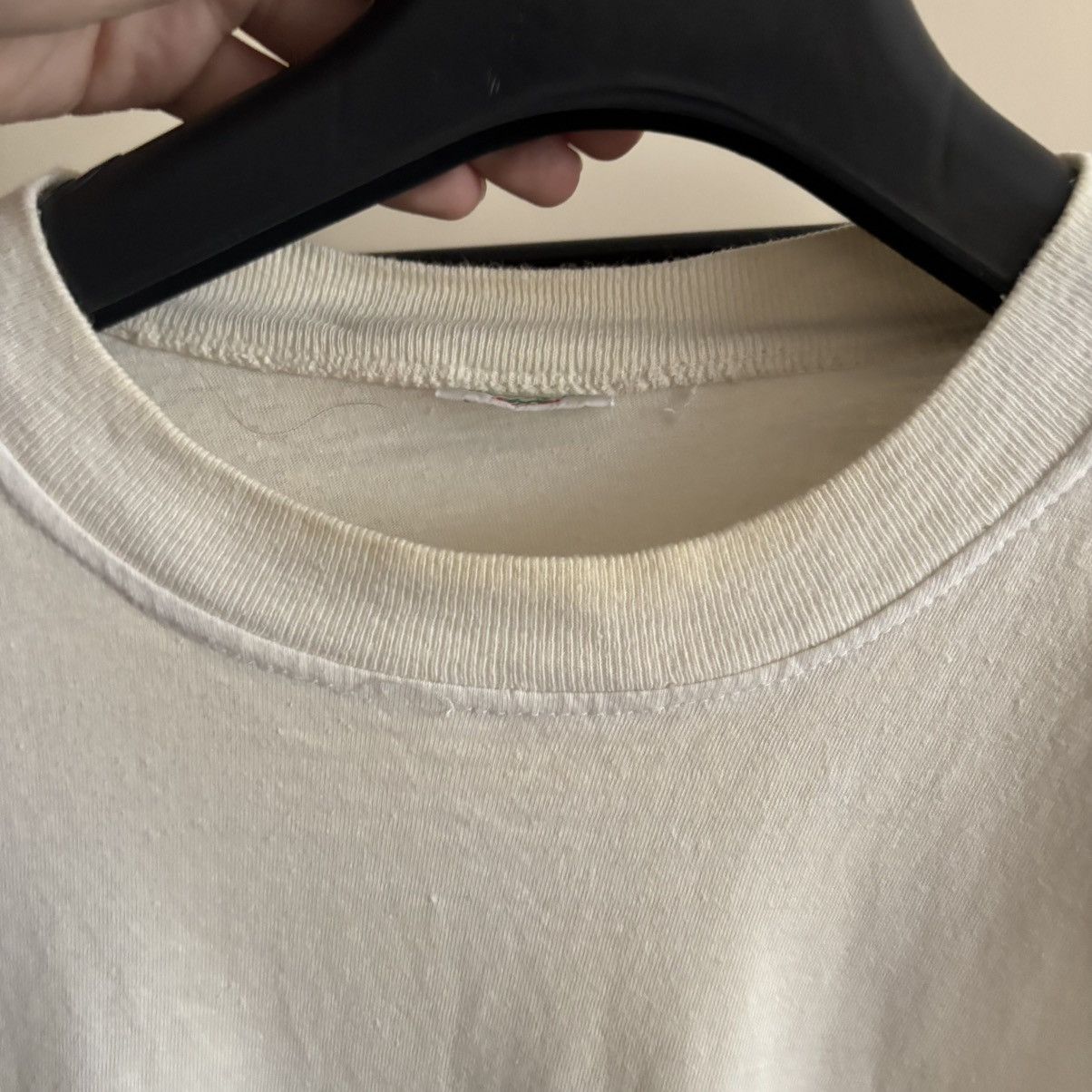 Vintage Vintage Grail 80’s Benetton T-Shirt Made in Italy Grunge ERD Size US M / EU 48-50 / 2 - 6 Thumbnail