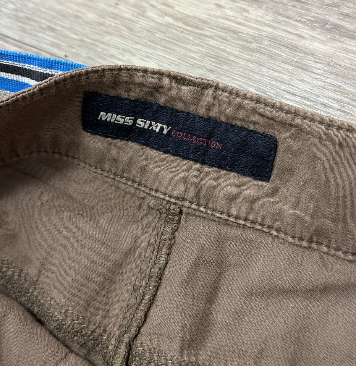 Miss Sixty Miss Sixty Women’s Brown Shorts Size XS Y2K Avant Garde 00s Size 26" / US 2 / IT 38 - 3 Thumbnail