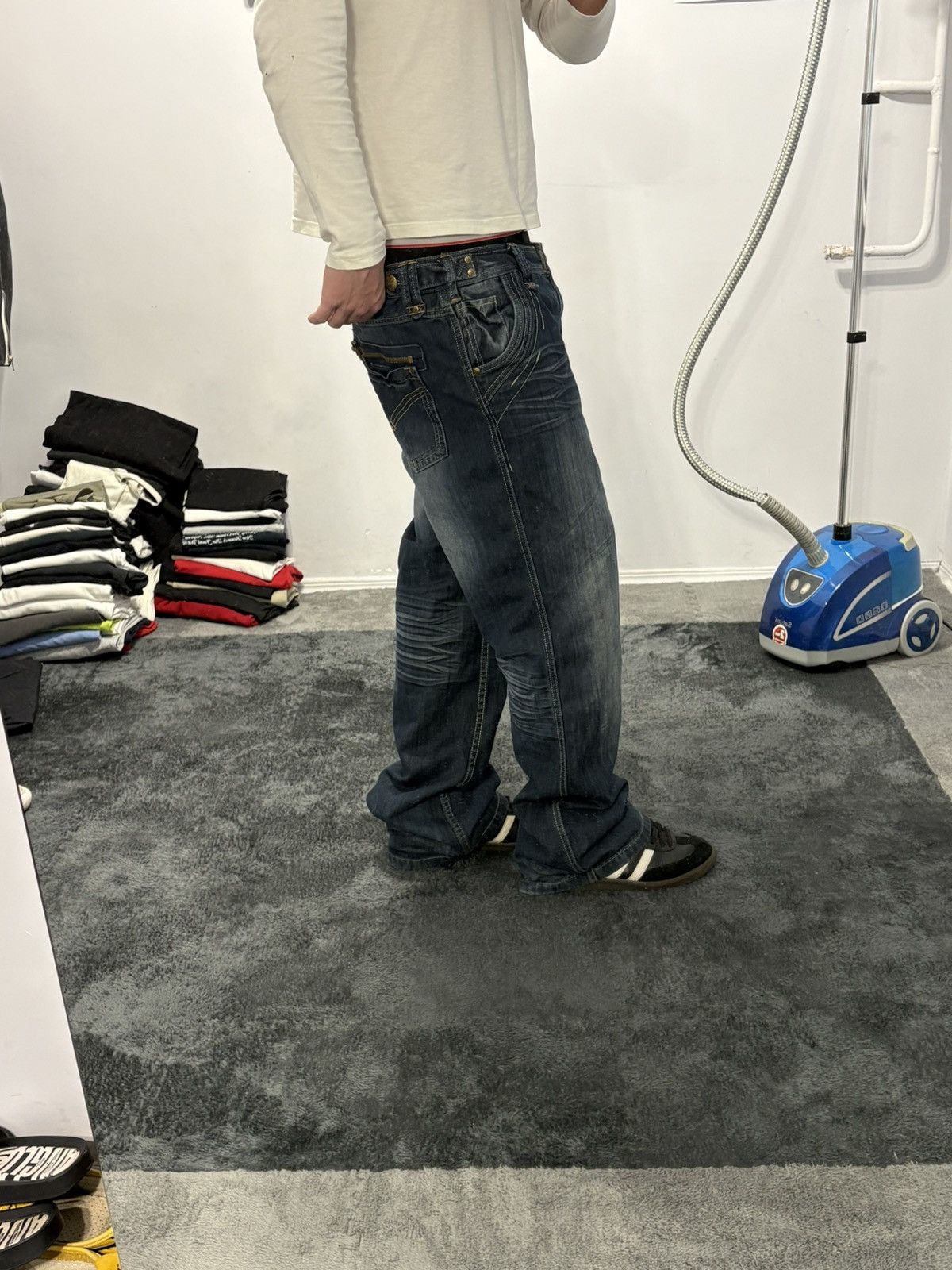 Japanese Brand Vintage Rare Washed Denim Distressed Y2K Baggy Jeans Size US 34 / EU 50 - 12 Thumbnail