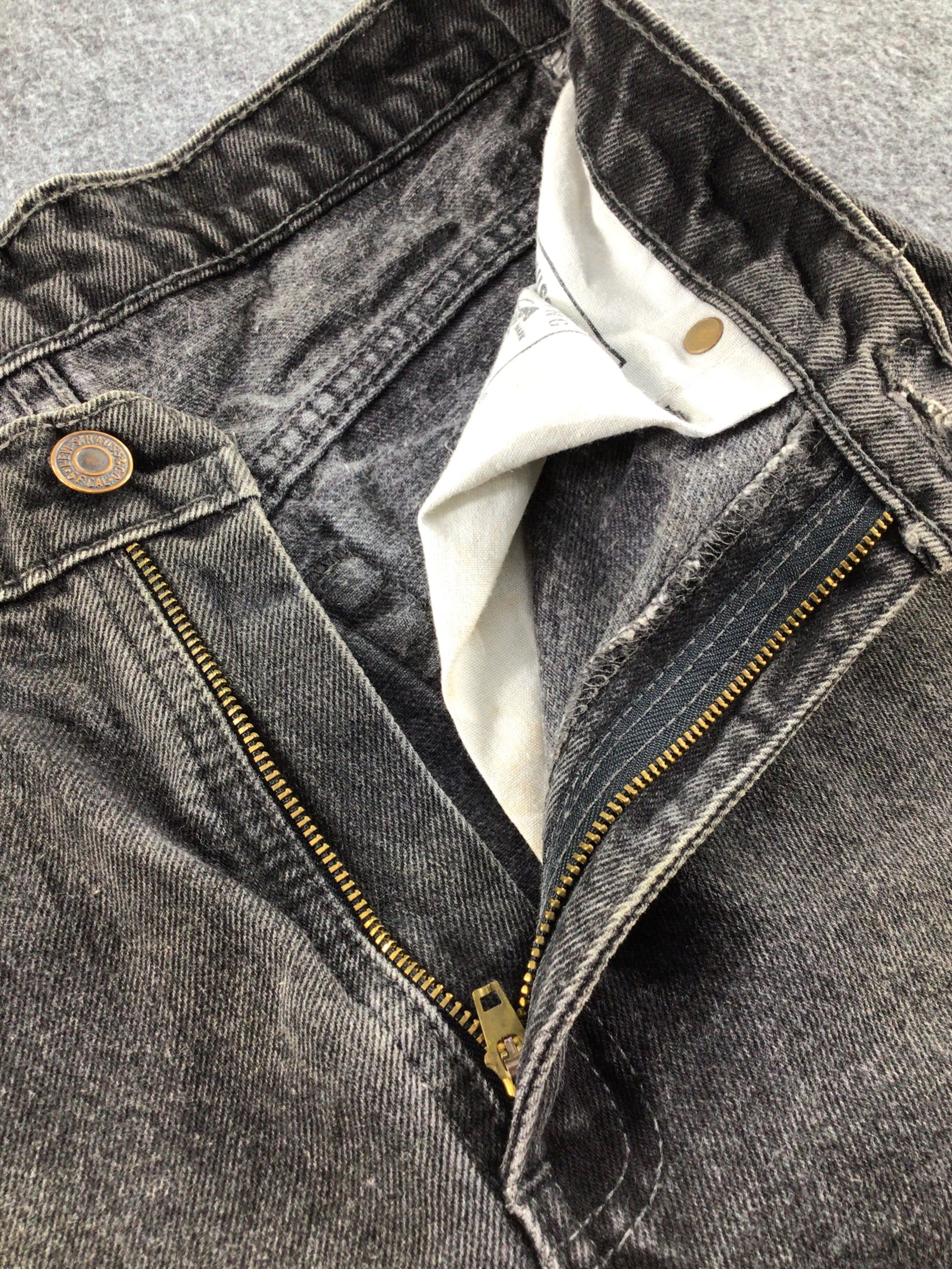 Levi's Vintage Levis 512 Jeans Black Levis Denim -J367 Size US 27 - 8 Thumbnail