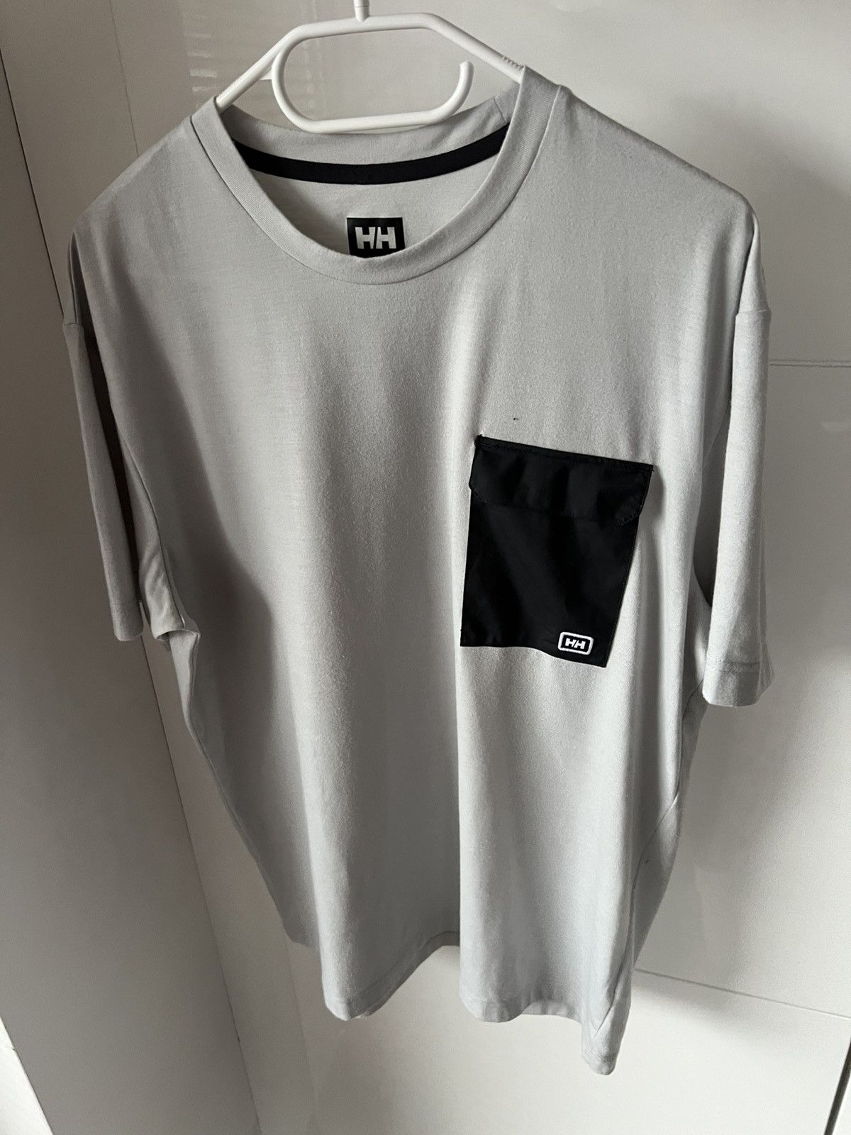 Helly Hansen Helly Hansen Norway Style Patch Pocket Active T-Shirt Size US L / EU 52-54 / 3 - 4 Thumbnail
