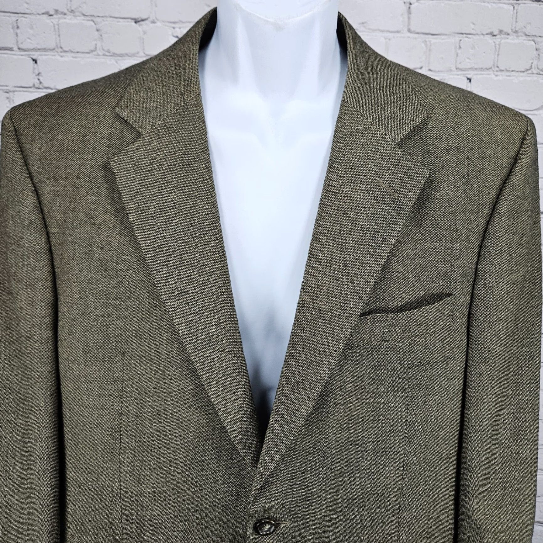 Jos. A. Bank Jos. A. Bank Brown 100% Wool Signature Collection 2 Button Blazer Sport Coat 42S Mens Regular Jacket Single-Breasted Notch Lapel Solid Wool Size 42R - 7 Thumbnail