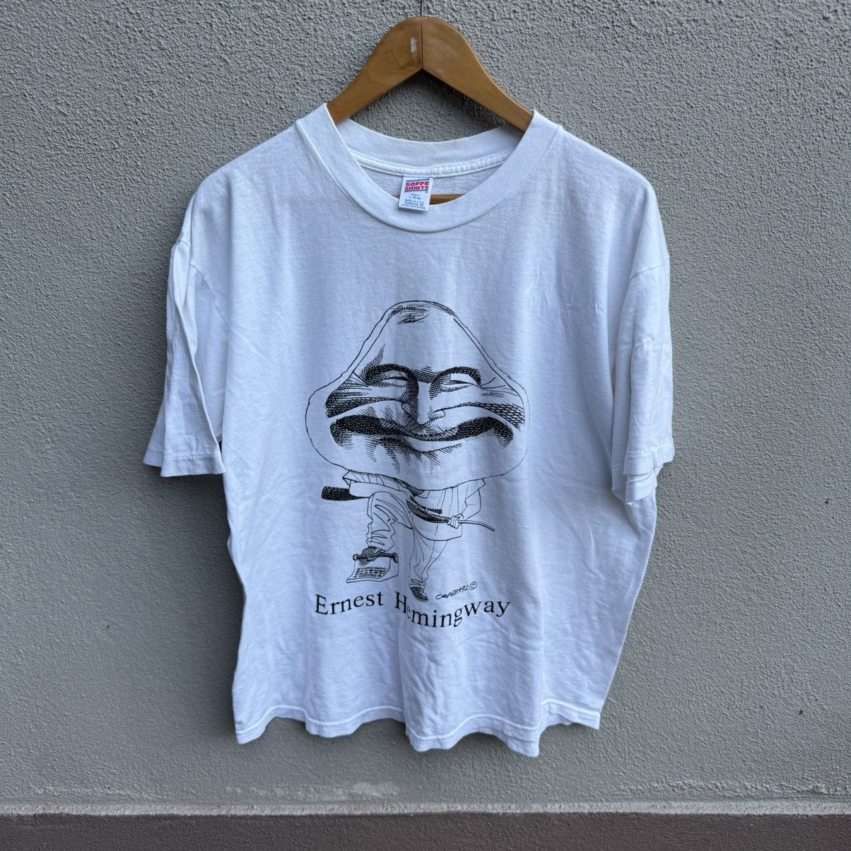 Arts & Science Vintage 90s ERNEST HEMINGWAY art tee novelist Size US L / EU 52-54 / 3 - 1 Thumbnail