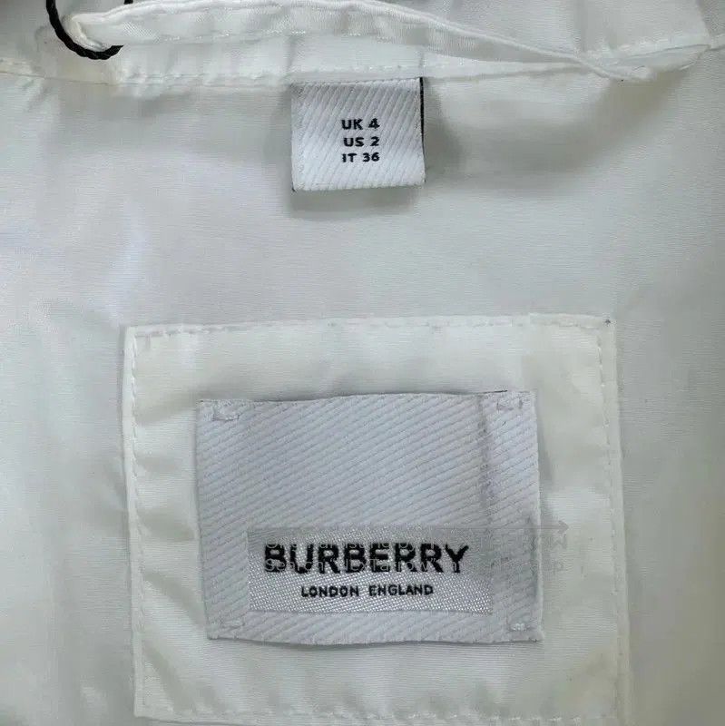 Burberry Burberry Men's White Lightweight Jacket. Size US M / EU 48-50 / 2 - 3 Thumbnail