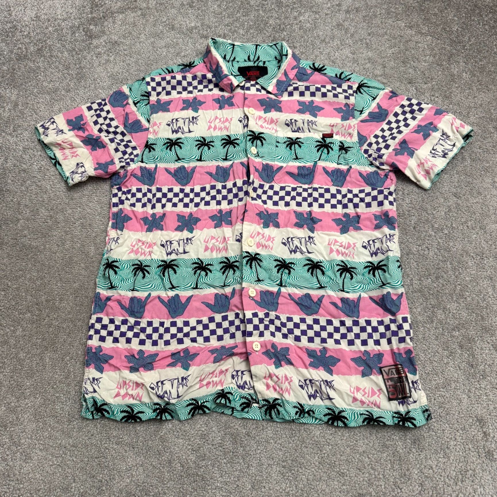 Vans Vans Off The Wall Stranger Things Button Down Shirt Mens Small Multicolor Demogorgon Size US S / EU 44-46 / 1 - 2 Thumbnail