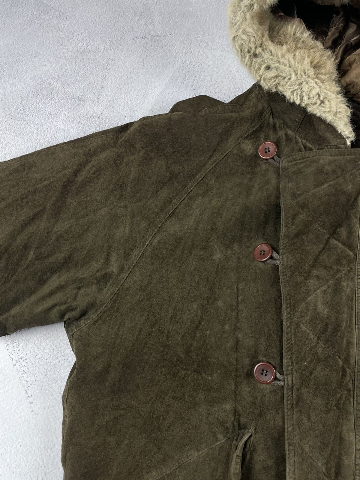 Chevignon × Vintage Chevignon Suede Bomber Jacket Clifford Office Ontario Canada Size US M / EU 48-50 / 2 - 8 Thumbnail