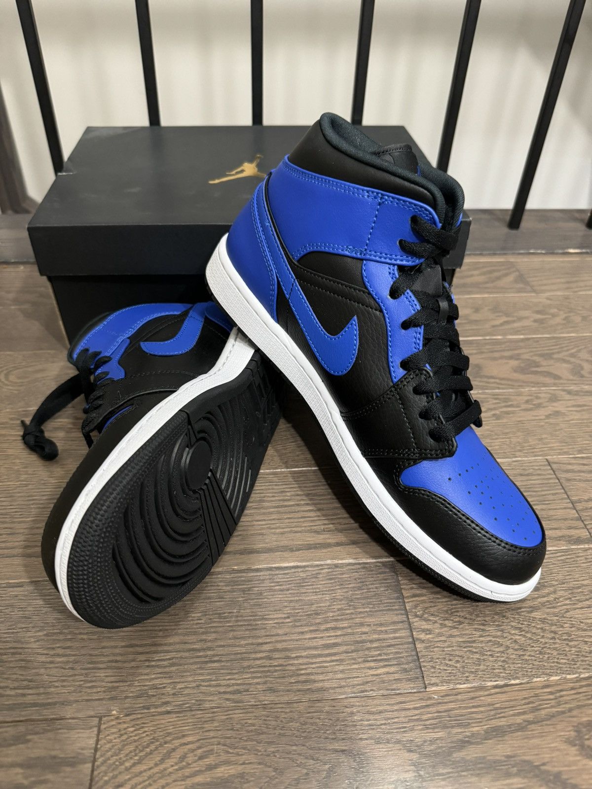 image of Jordan Nike Air Jordan 1 Mid 'hyper Royal' Shoes in Black, Men's (Size 10)