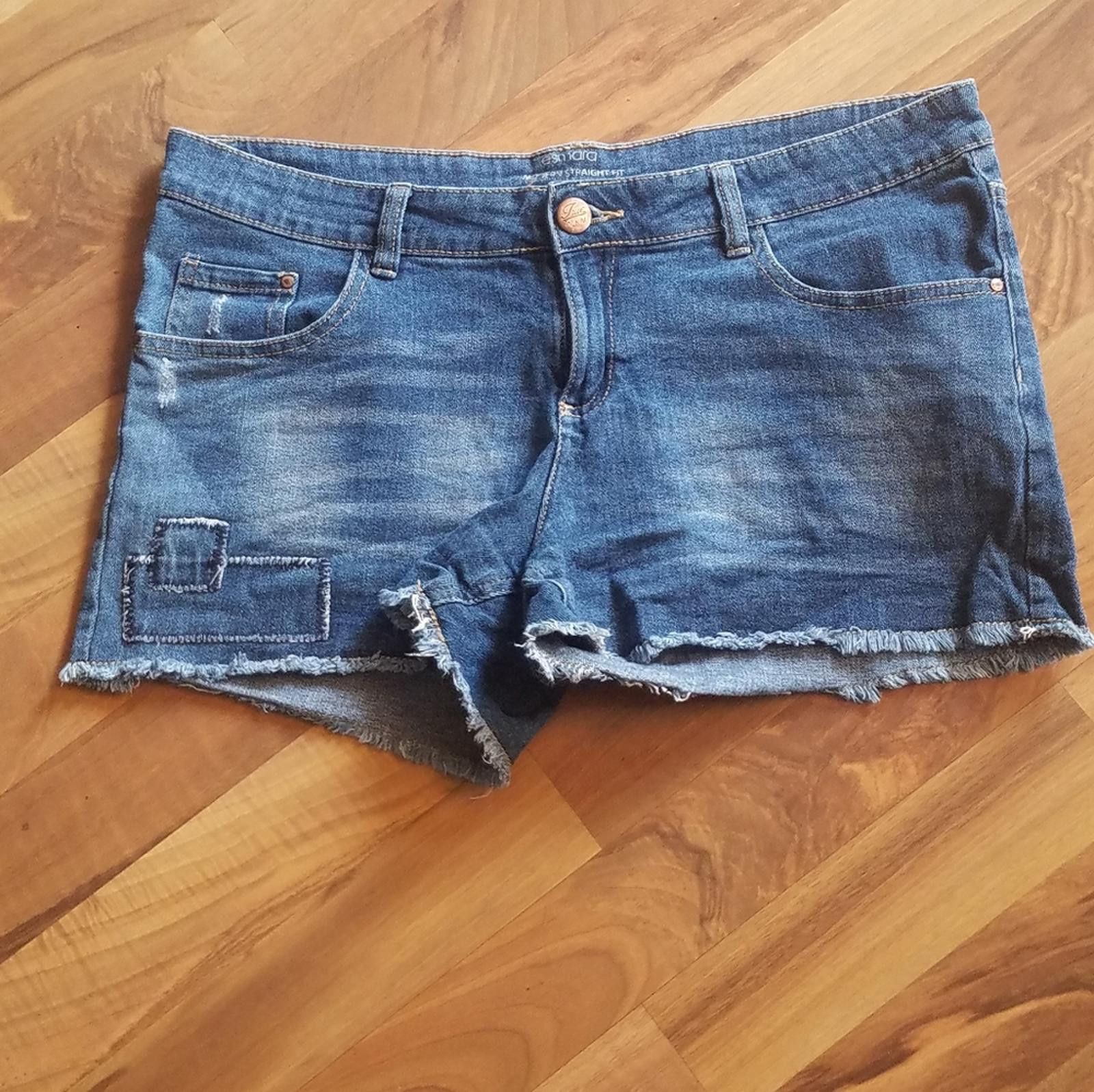 Designer Esmara Shorts Size 14 Size 36" / US 14 / IT 50 - 1 Thumbnail