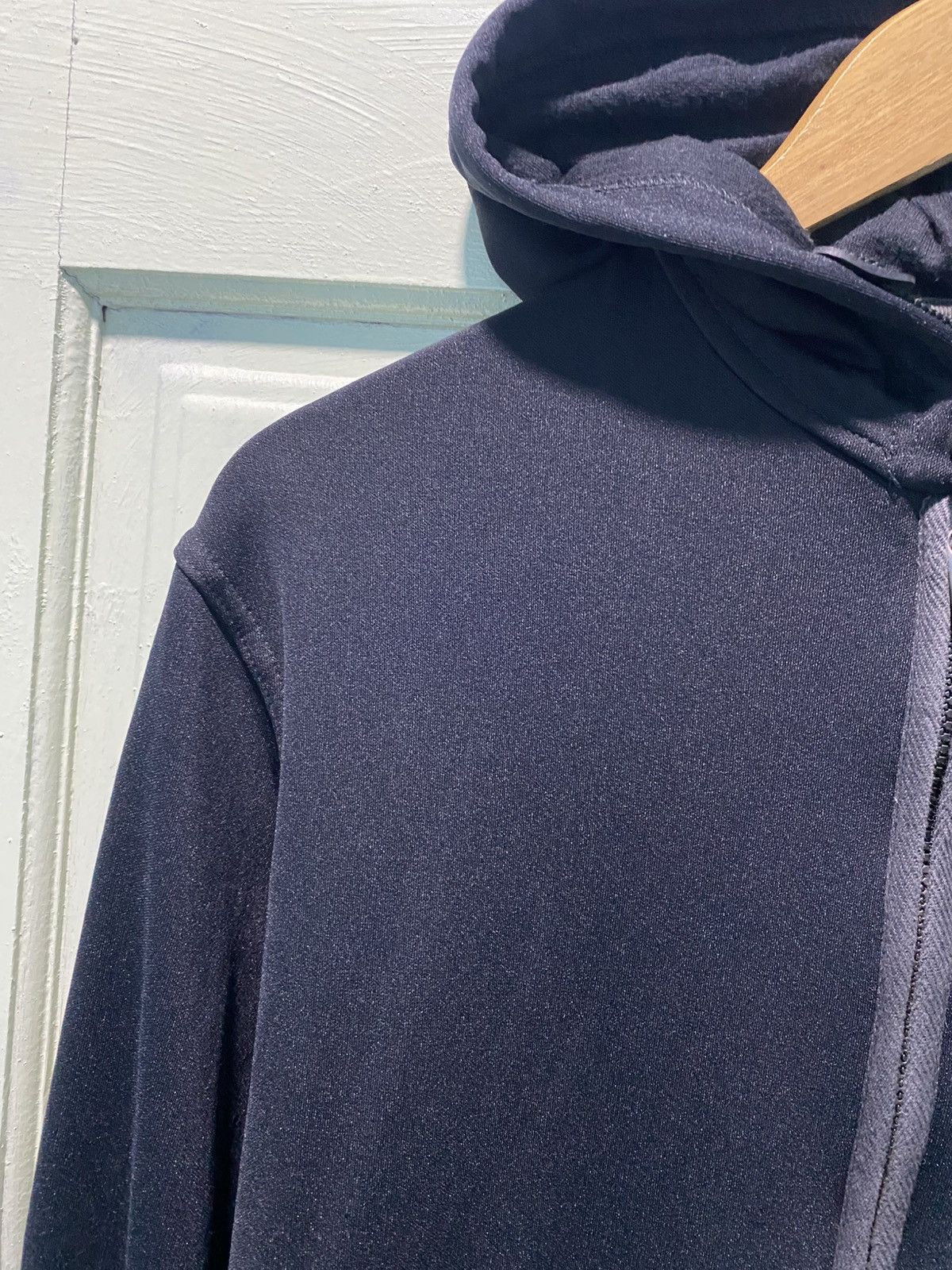 Emporio Armani Emporio Armani Hooded Zip Jacket Wool Knit Minimalist Style Size US S / EU 44-46 / 1 - 5 Thumbnail