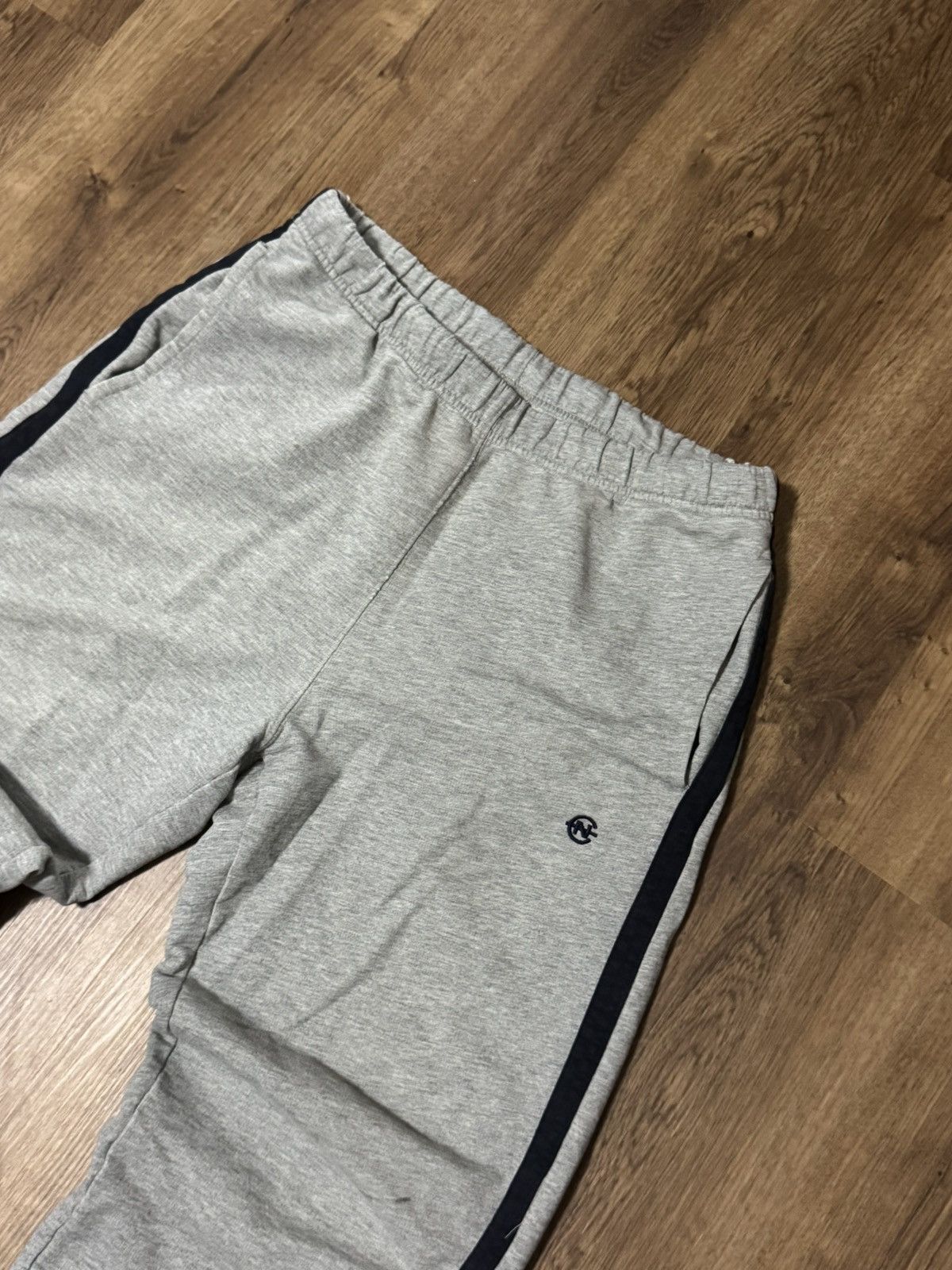 Nautica Nautica Competition vintage sweatpants Size US 30 / EU 46 - 2 Thumbnail