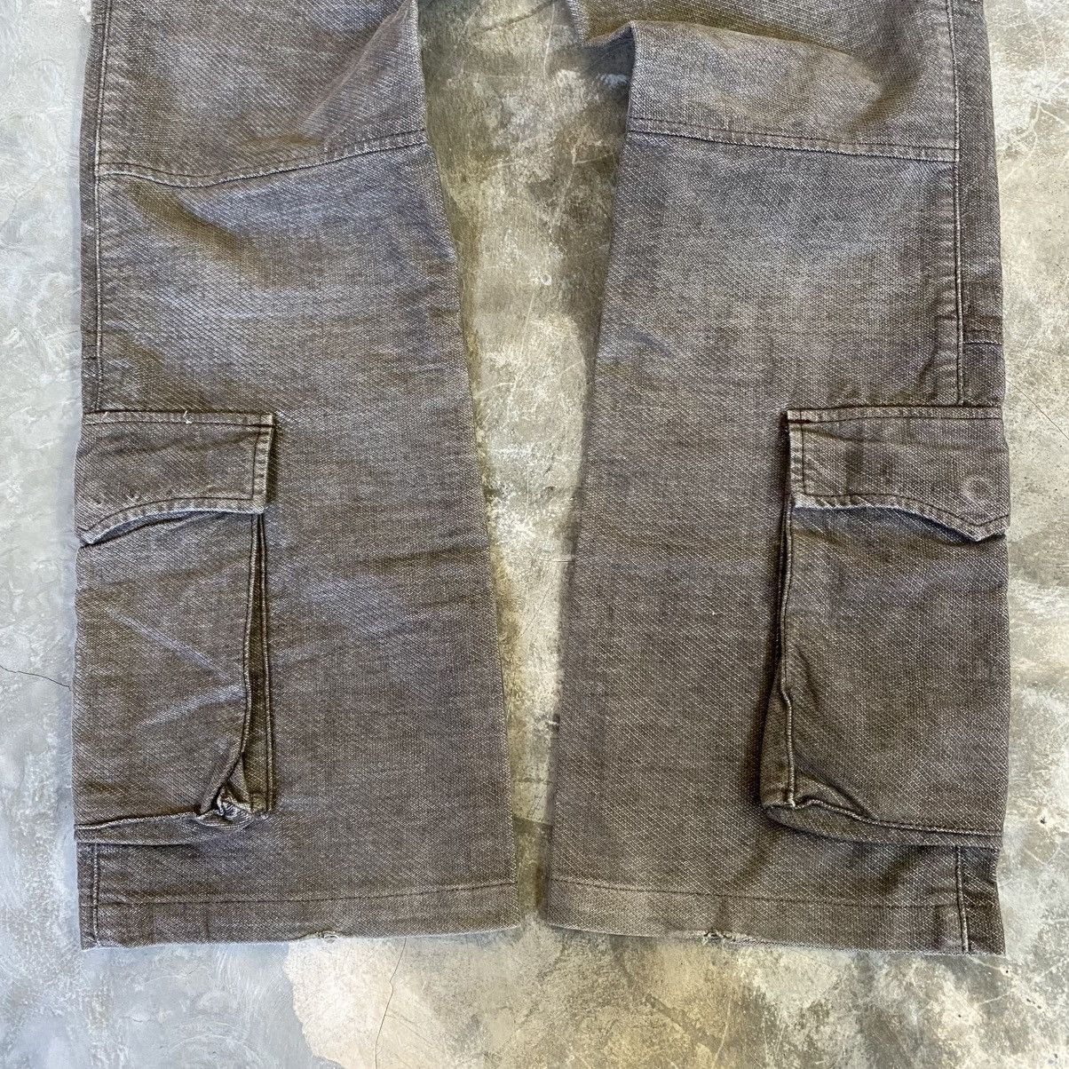 RIPVANWINKLE 2000s RIP VAN WINKLE Cargo Denim Pants Size US 29 - 10 Thumbnail