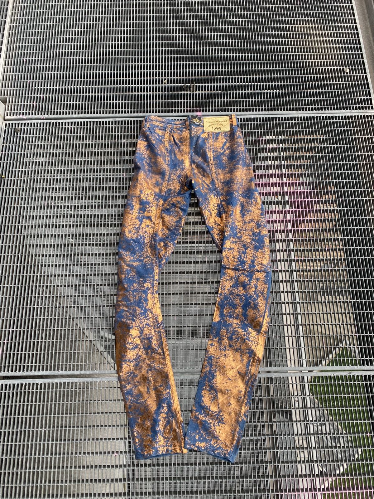 Lee × Vivienne Westwood Vivienne Westwood x Lee Overprinted New Jeans Size 26" / US 2 / IT 38 - 2 Thumbnail