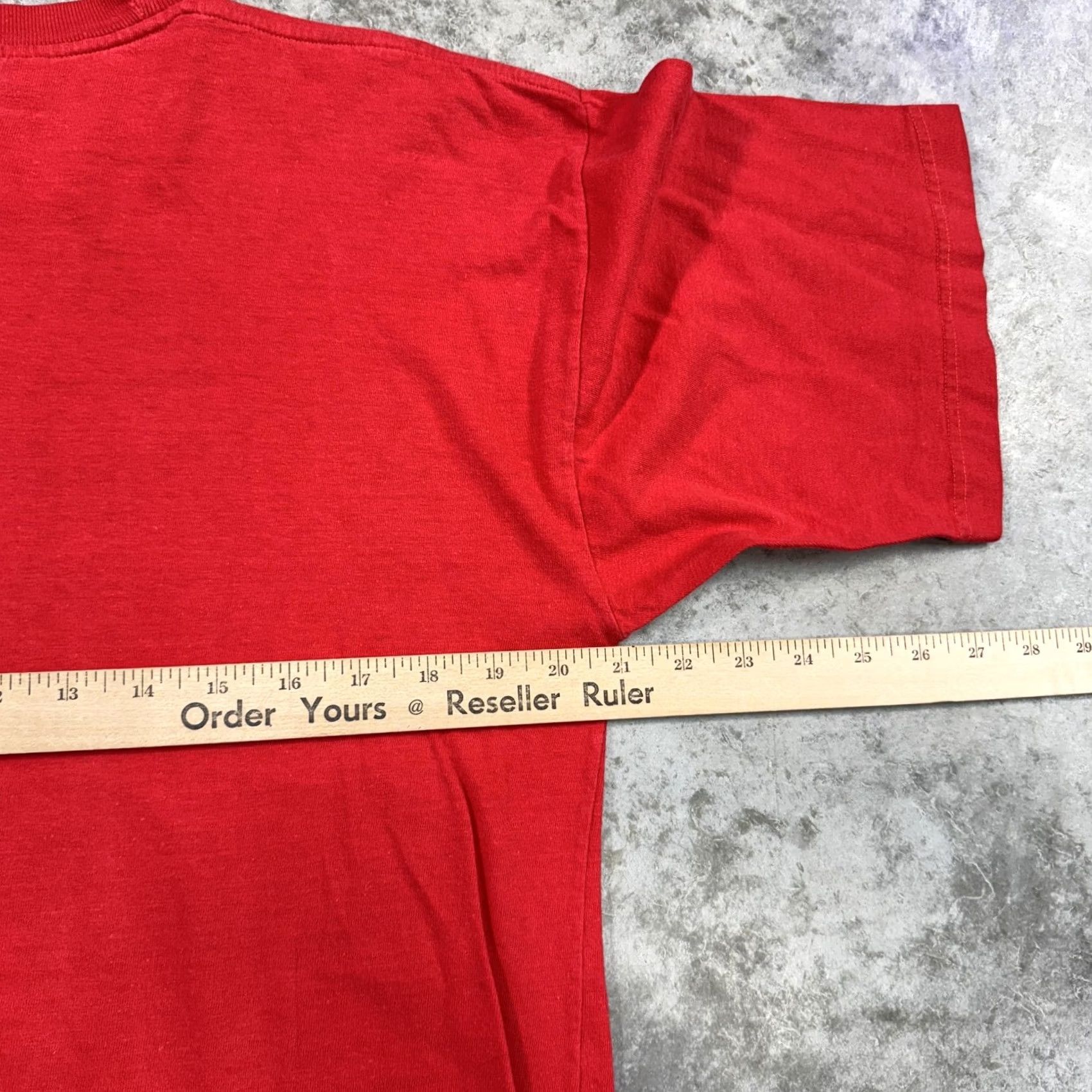 Logo 7 VINTAGE Chicago Bulls Shirt Mens L 1992 NBA Champions Back 2 Back 90s Tee Red Graphic Print Crew Neck Short Sleeve Cotton Sports Vintage Mens Size US L / EU 52-54 / 3 - 6 Thumbnail
