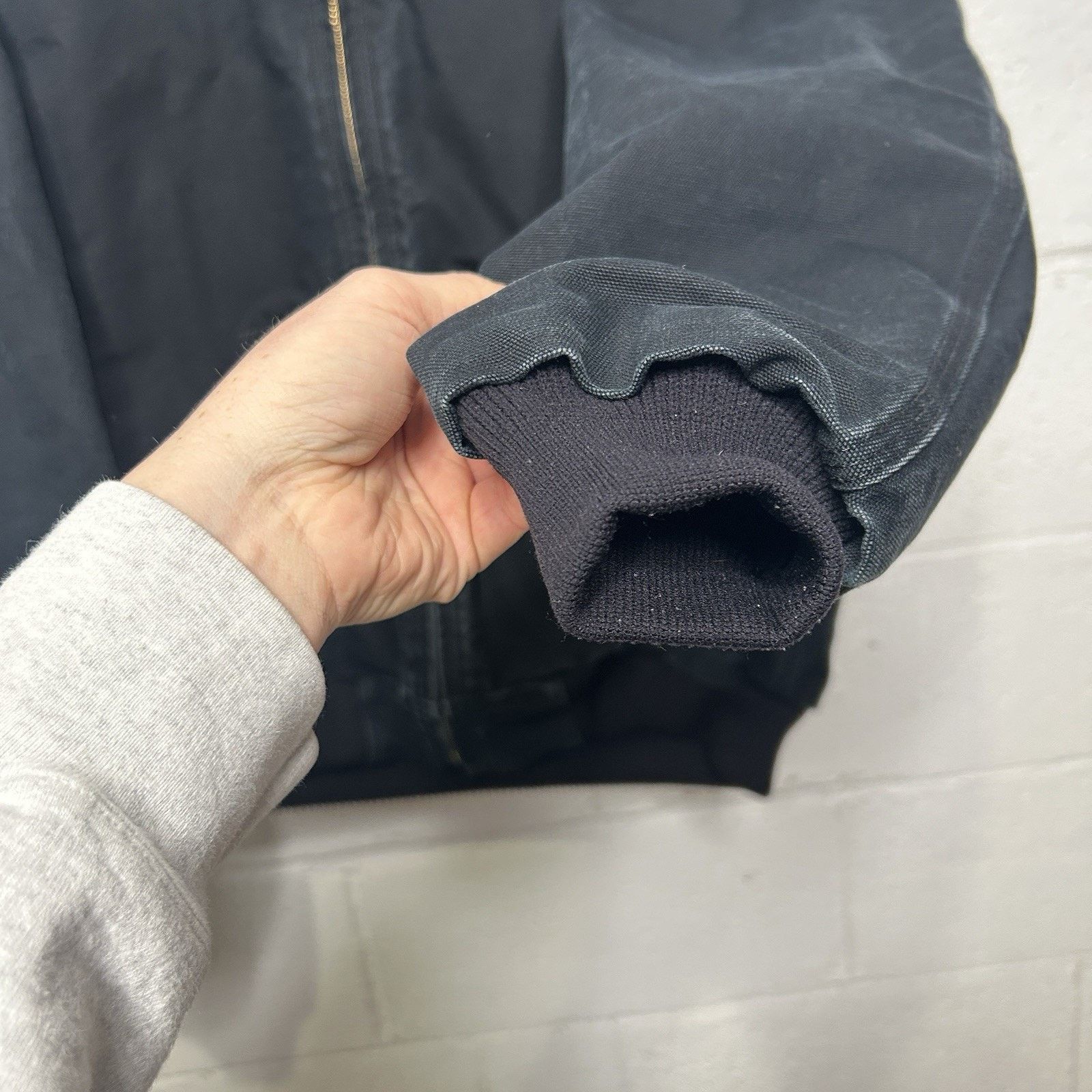 Carhartt Vintage Carhartt Quilted Hooded Active Jacket “Black” J140 Size US M / EU 48-50 / 2 - 3 Thumbnail