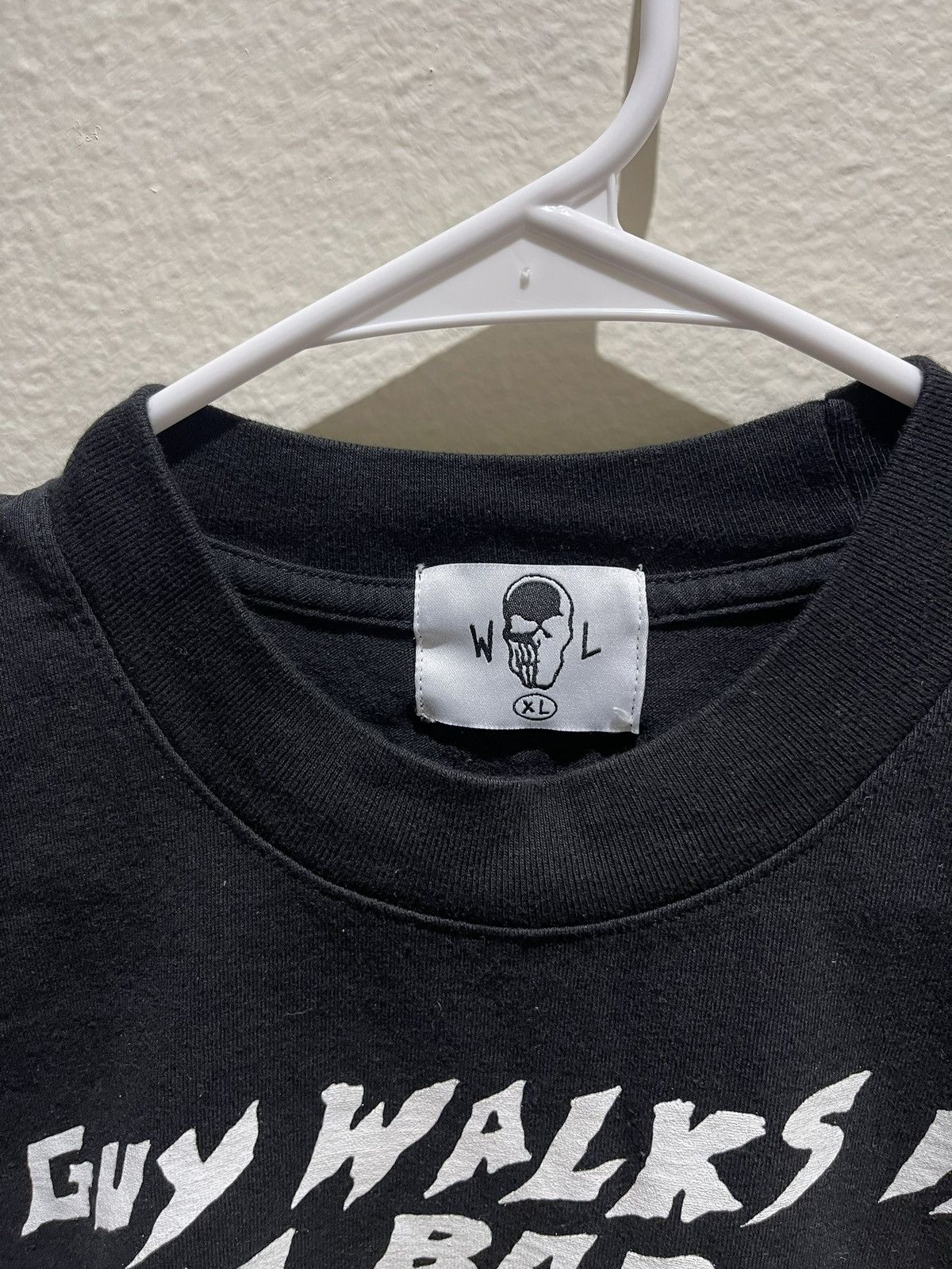 Warren Lotas Warren lotas A Guy Walks into a Bar in the City of Angels Size US XL / EU 56 / 4 - 3 Thumbnail