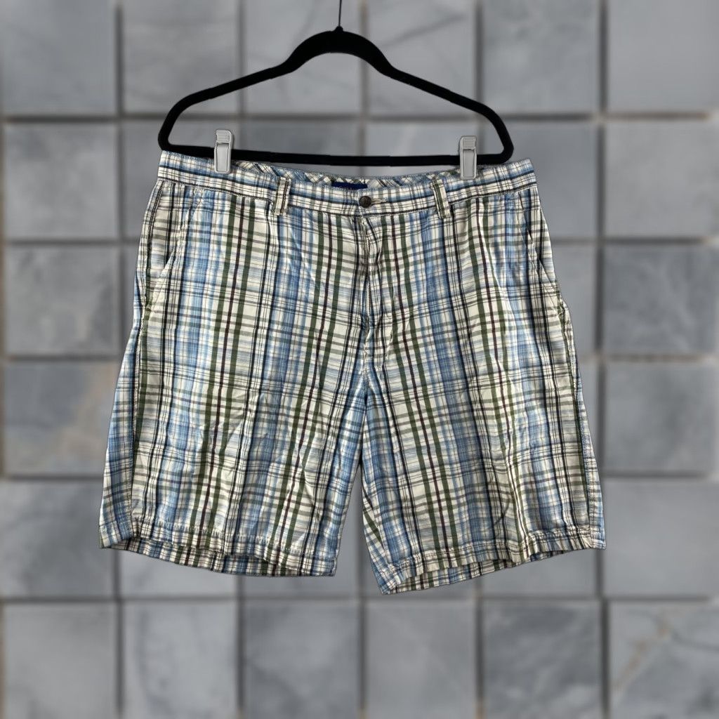 Club Room Club Room Shorts Mens 36 Multicolor Plaid Chino Flat Front Pockets Button Khaki Shorts Size US 36 / EU 52 - 1 Thumbnail