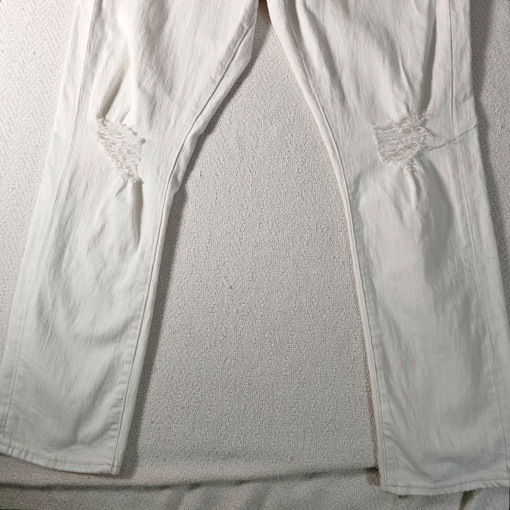 Anthropologie Pilcro & The Letterpress Jeans Womens 32 White Distressed Straight Anthropologie Size 24" / US 00 / IT 34 - 2 Thumbnail
