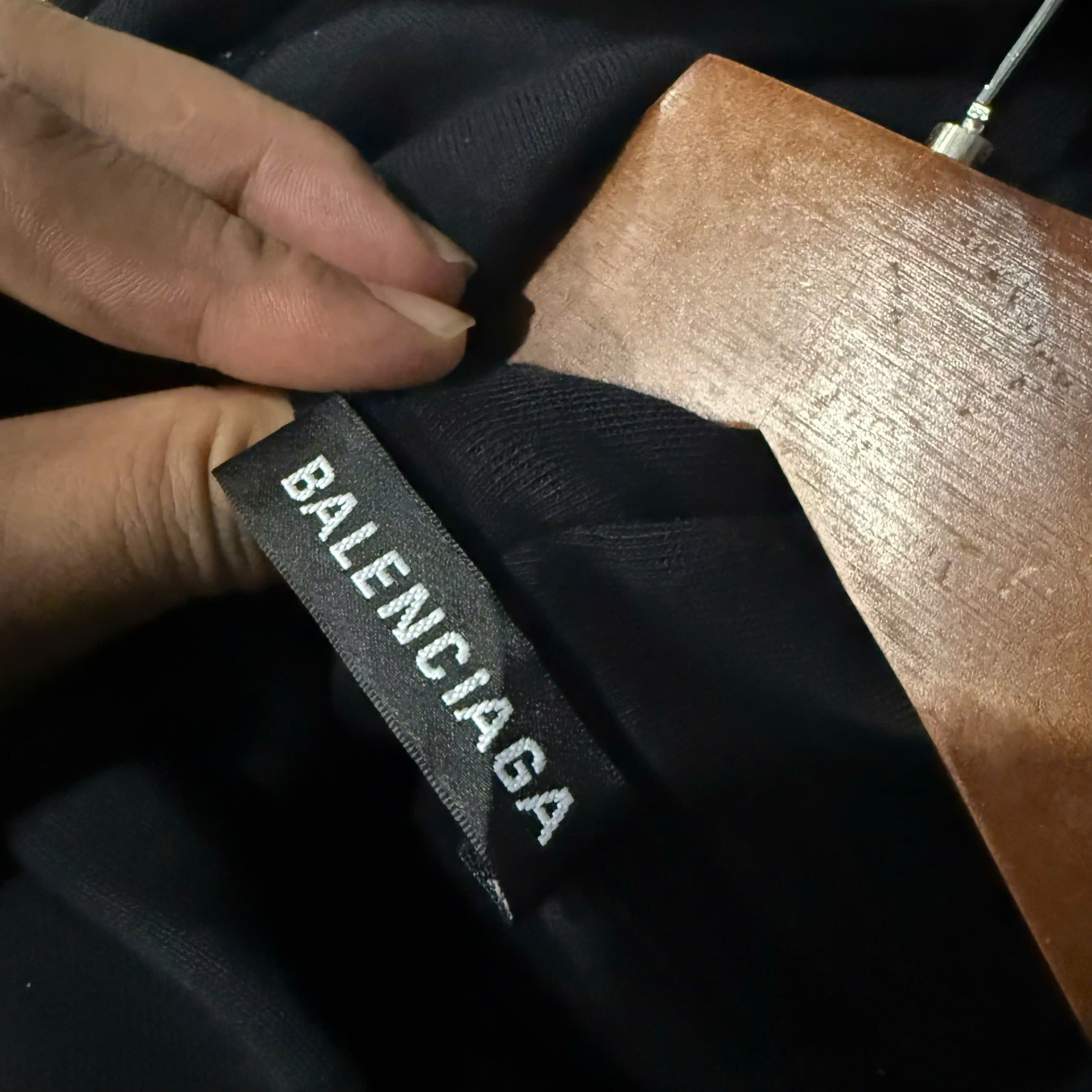 Balenciaga BALENCIAGA HOODIE Size US XS / EU 42 / 0 - 8 Thumbnail