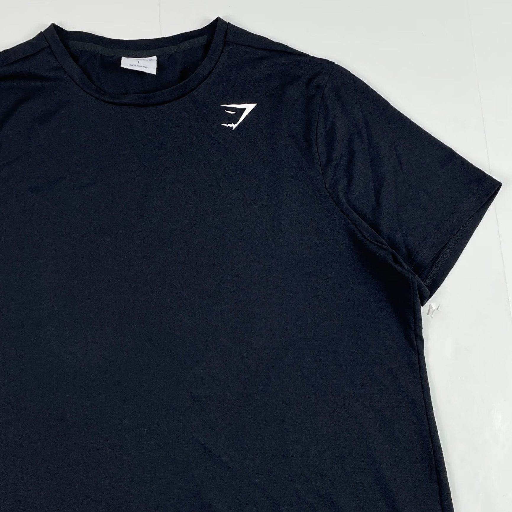 Gymshark Gymshark Shirt Mens Large Black Short Sleeve T-Shirt Crew Neck Bodybuilding Running Workout Gym Size US L / EU 52-54 / 3 - 3 Thumbnail