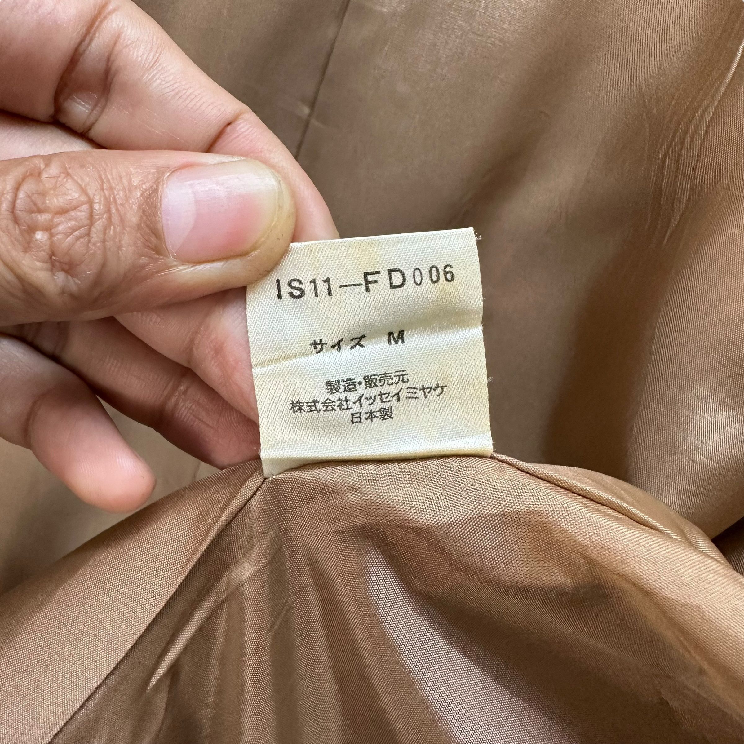 Issey Miyake Vintage 90's ISSEY MIYAKE Hooded Button Jacket #A68-1625 Size M / US 6-8 / IT 42-44 - 10 Thumbnail