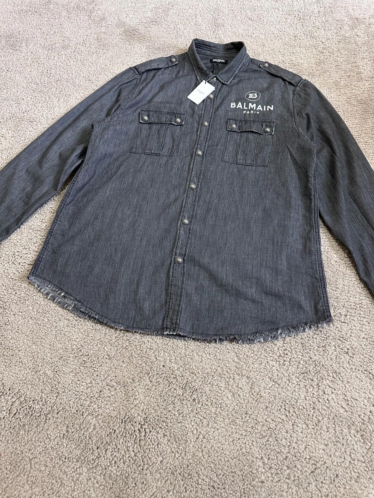 Balmain BALMAIN LOGO PRINTED DENIM SHIRT JAPAN SIZE L Size US L / EU 52-54 / 3 - 3 Thumbnail