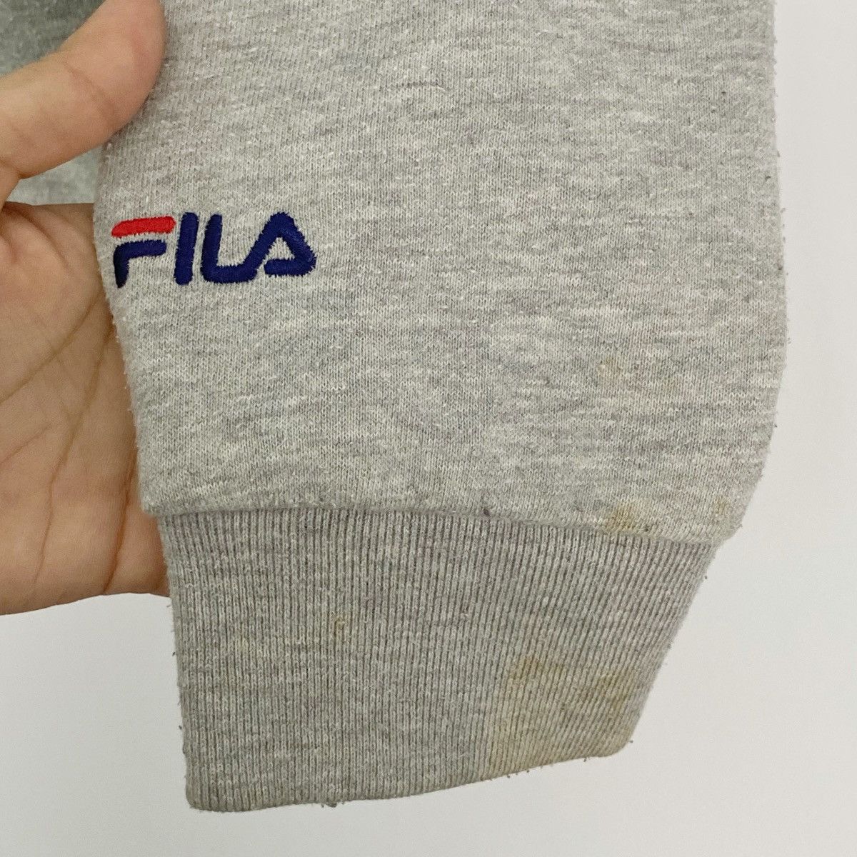 Vintage Vintage Fila Hoodie Patch Logo RePullover Gray Jumper Size M Size US M / EU 48-50 / 2 - 6 Thumbnail