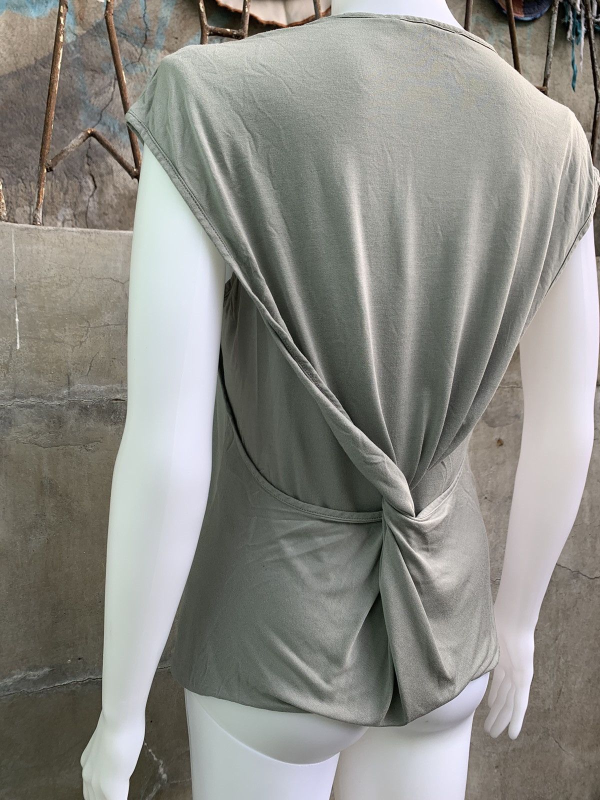 Helmut Lang V-neck Twist Back Top Size S / US 4 / IT 40 - 4 Thumbnail