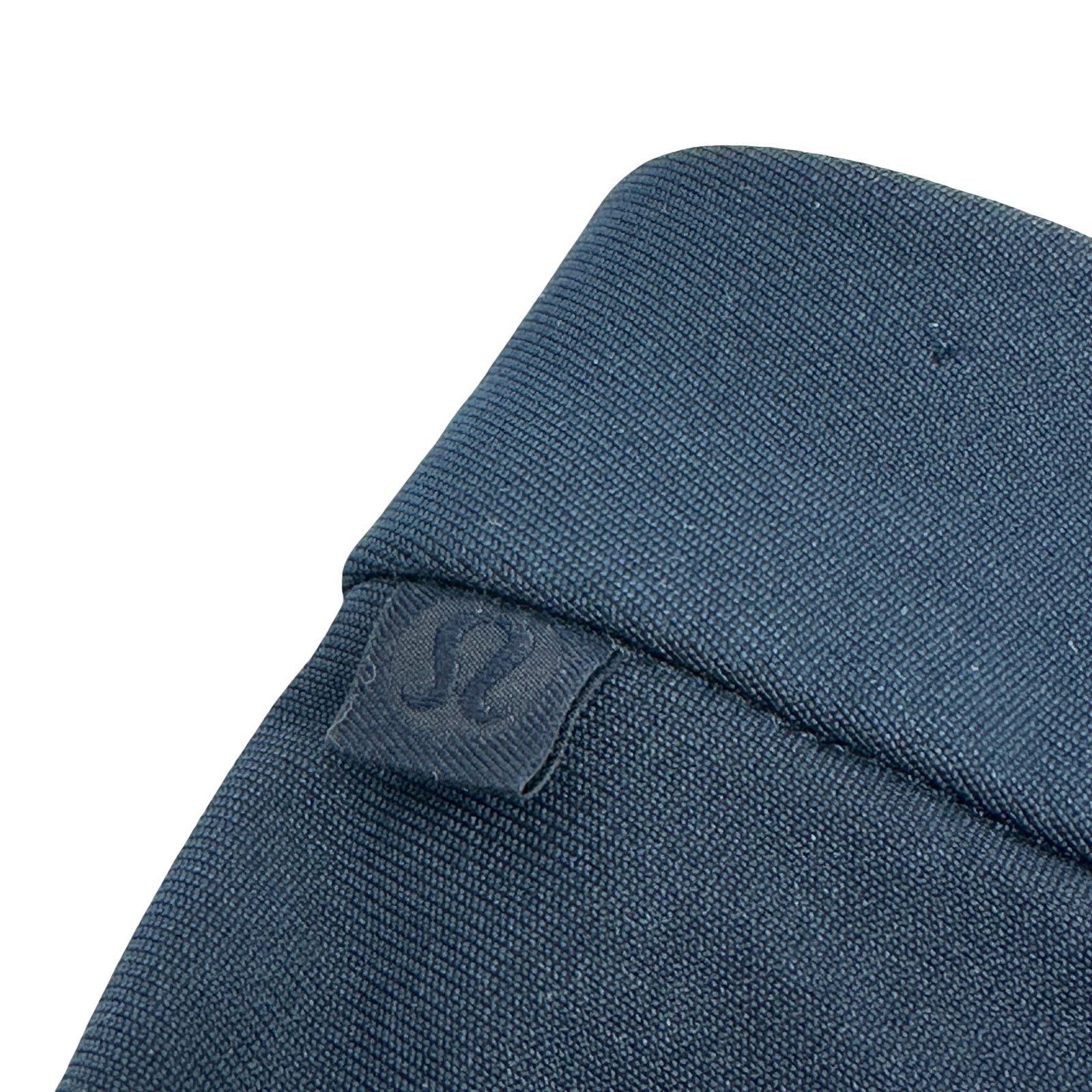Lululemon Lululemon T.H.E. Linerless Shorts Mens 38 Navy Blue Pockets Size US 38 / EU 54 - 3 Thumbnail