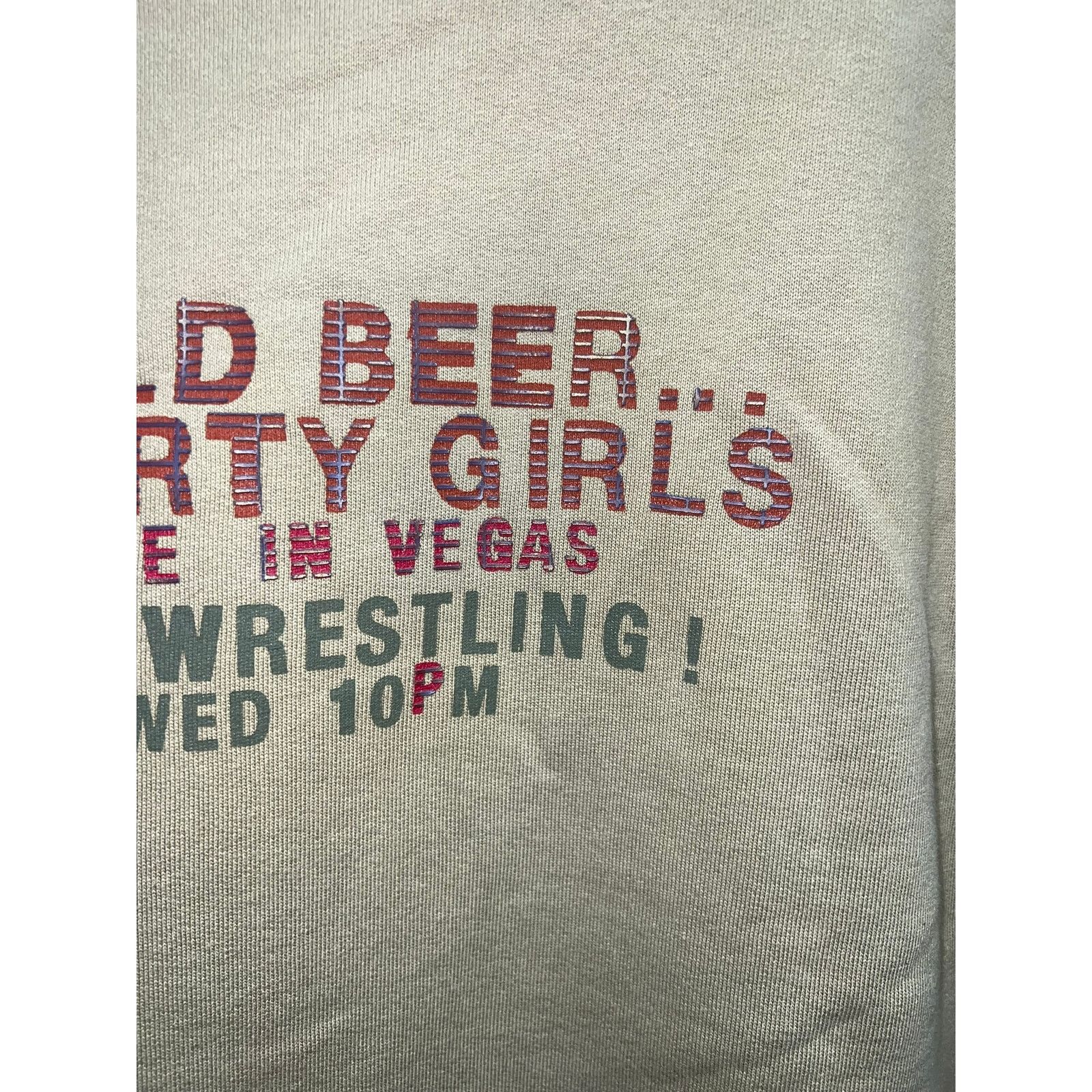 Levi's Levi Red Tab Sweatshirt Levi's Cold Beer Dirty Girls NWT Size US L / EU 52-54 / 3 - 4 Thumbnail