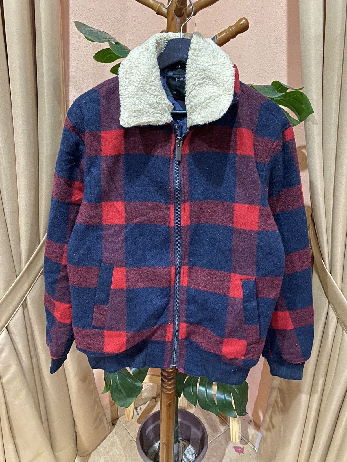 Bershka Bershka Red and Blue Plaid Sherpa Jacket - Vintage Inspired Size US S / EU 44-46 / 1 - 1 Thumbnail
