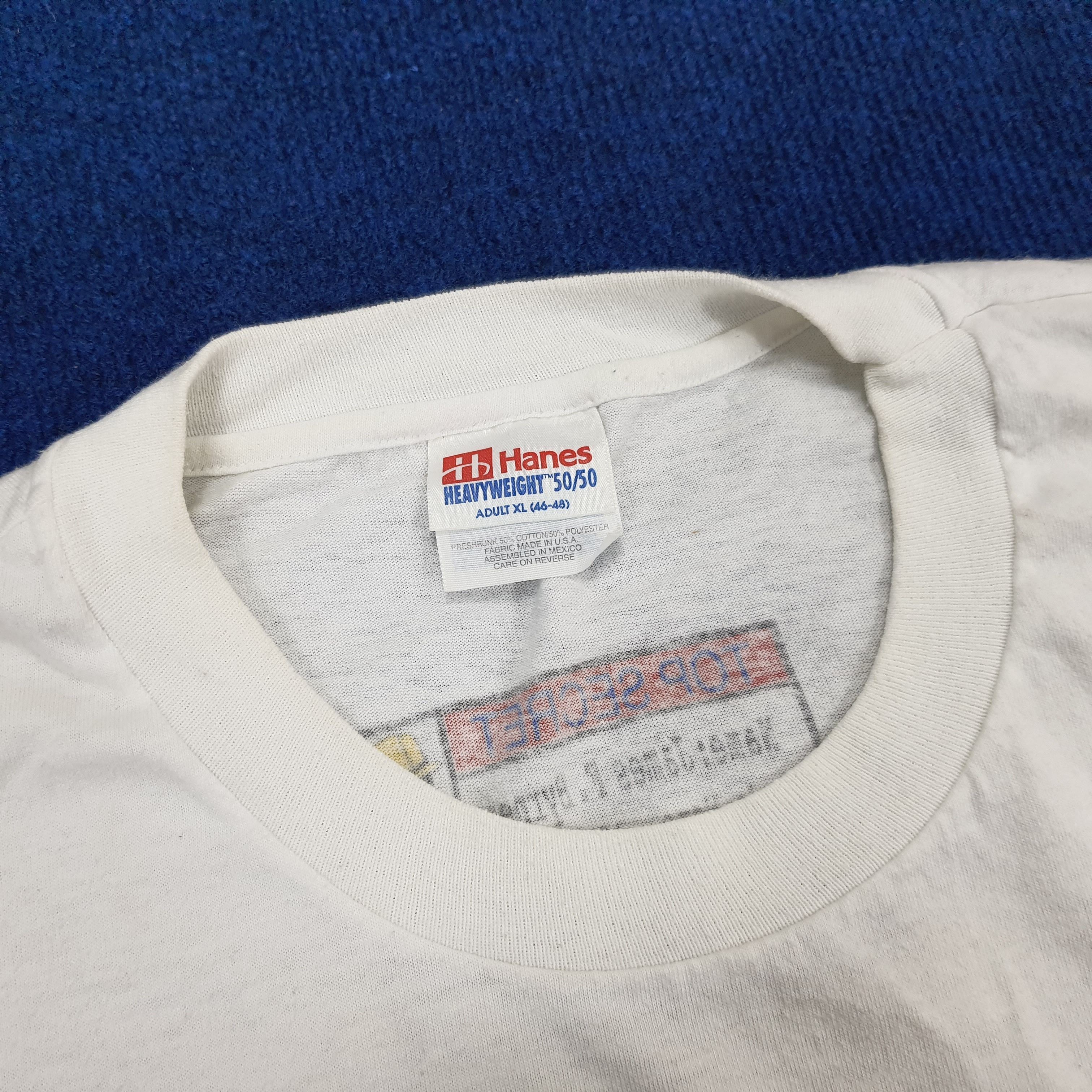 Vintage Vintage James Bond 007 On A Mission 90s Movie T-shirt Size US XL / EU 56 / 4 - 5 Thumbnail