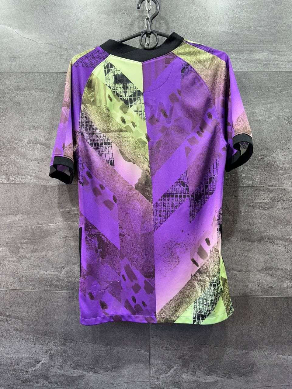 Nike TOTTENHAM HOTSPUR 2021/22 STADIUM THIRD JERSEY Soccer Kit Size US S / EU 44-46 / 1 - 12 Thumbnail