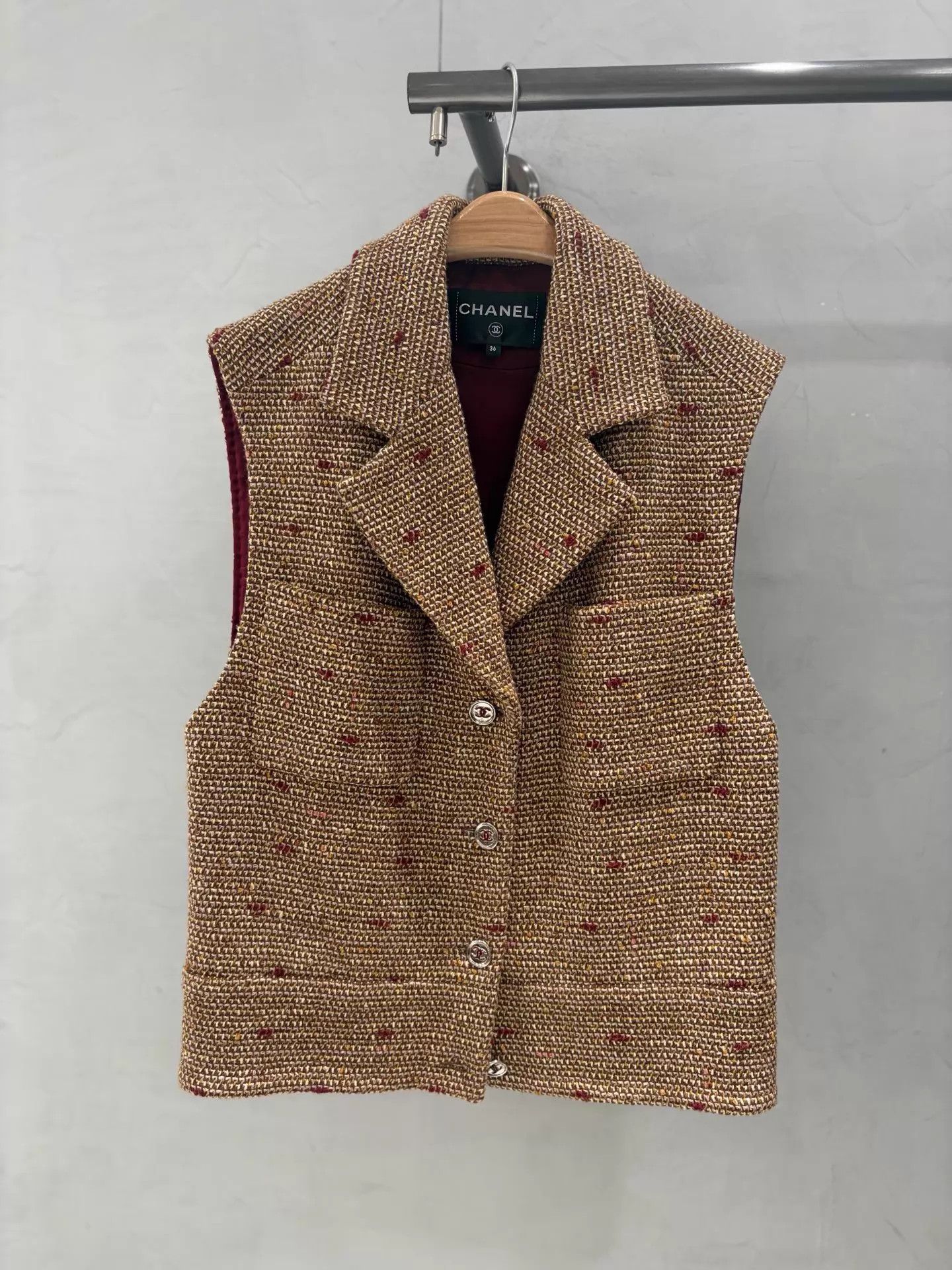 Chanel Chanel 23A Dakar Women's Tweed Vest Deadstock 36 Size XS / US 0-2 / IT 36-38 - 1 Thumbnail