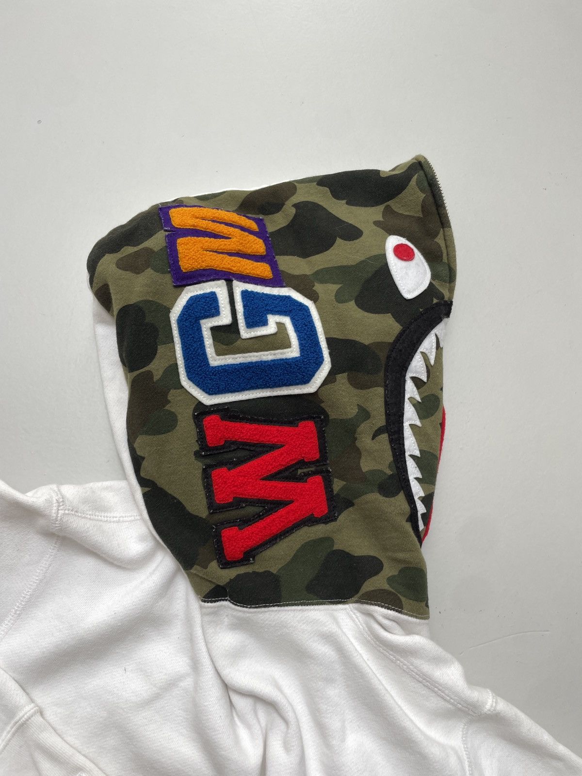 Bape 1st Camo Shark Full Zip Hoodie Size US M / EU 48-50 / 2 - 1 Thumbnail