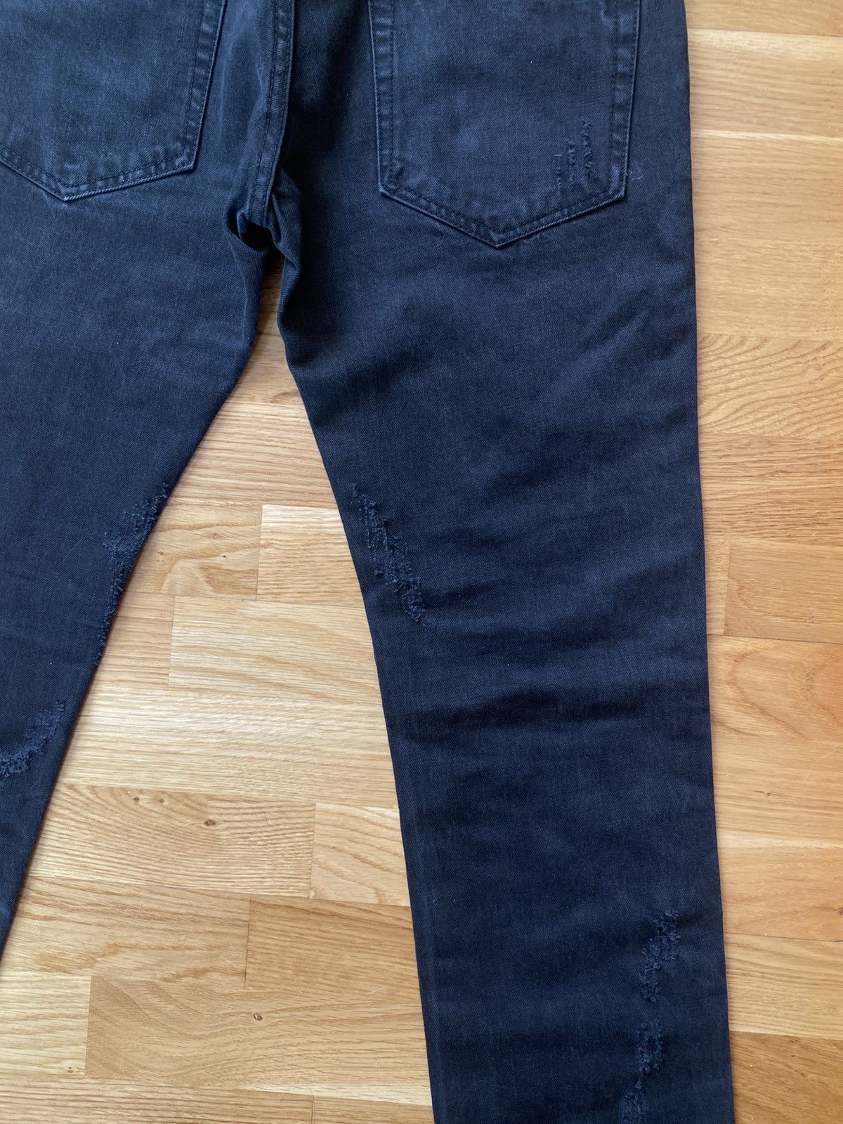 Dolce & Gabbana Dolce & Gabbana Y2K Black Distressed Jeans Italy Size 34 Size US 34 / EU 50 - 8 Thumbnail
