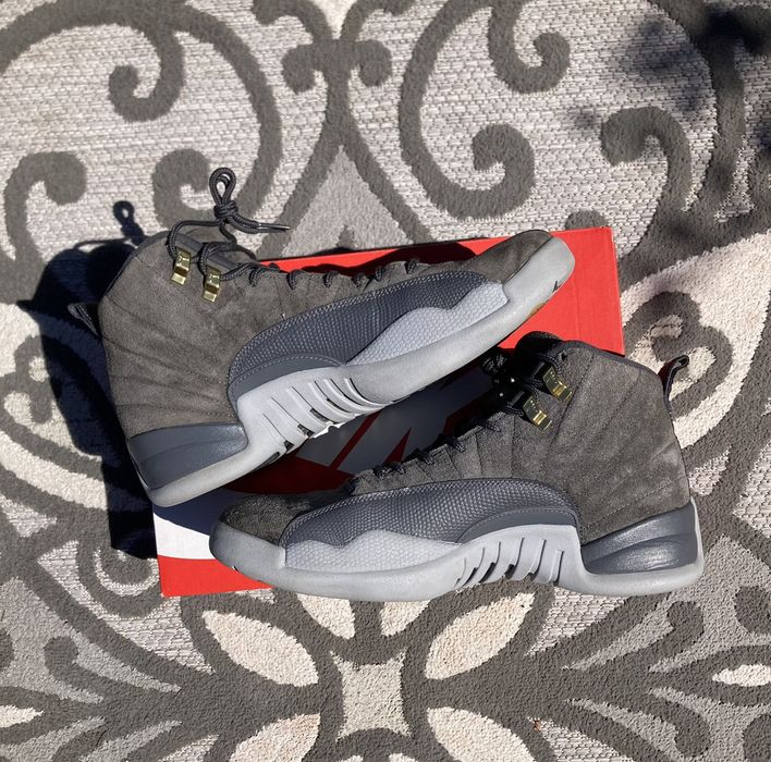 j12 wolf grey